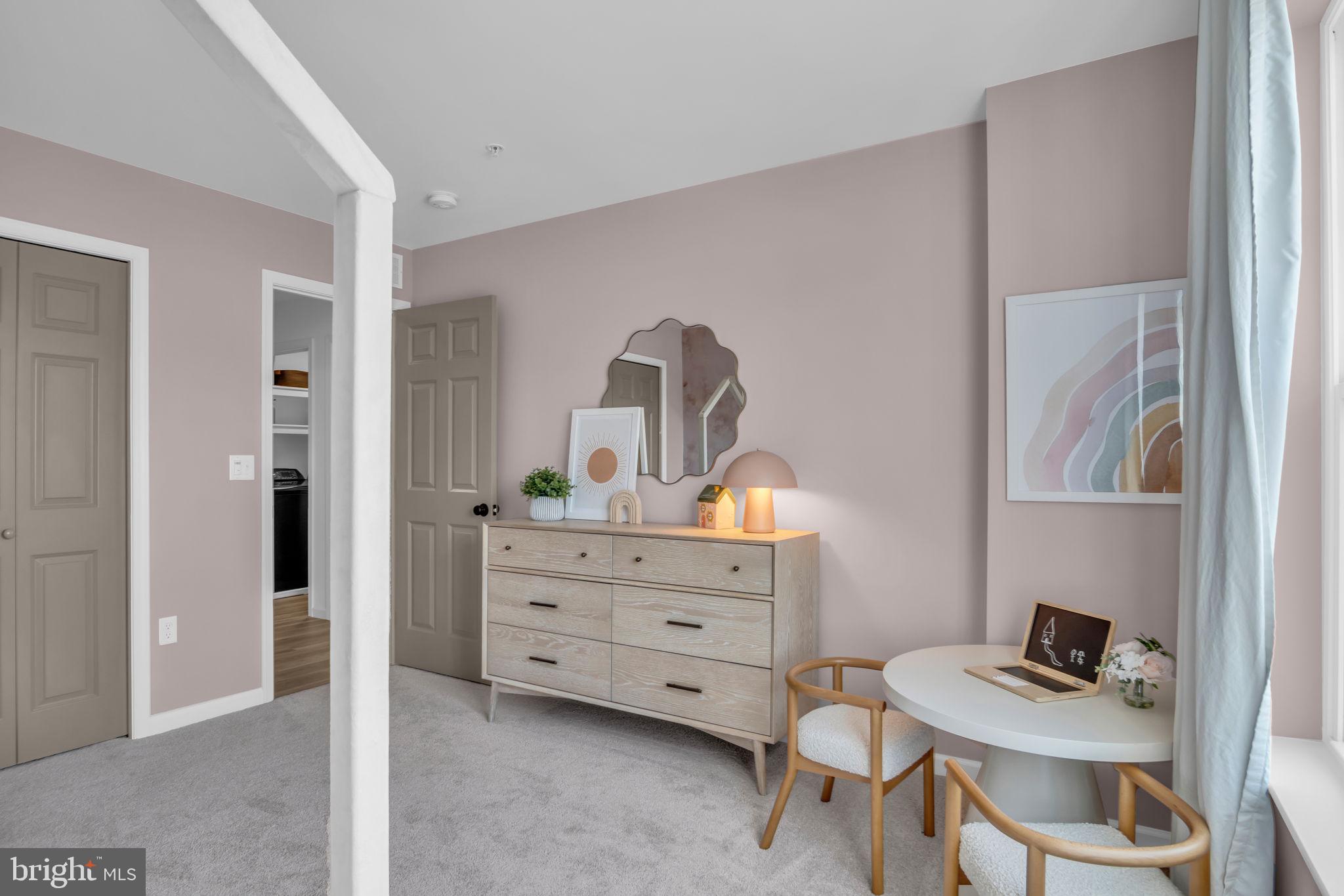 MAYAPPLE WOODS - Residential