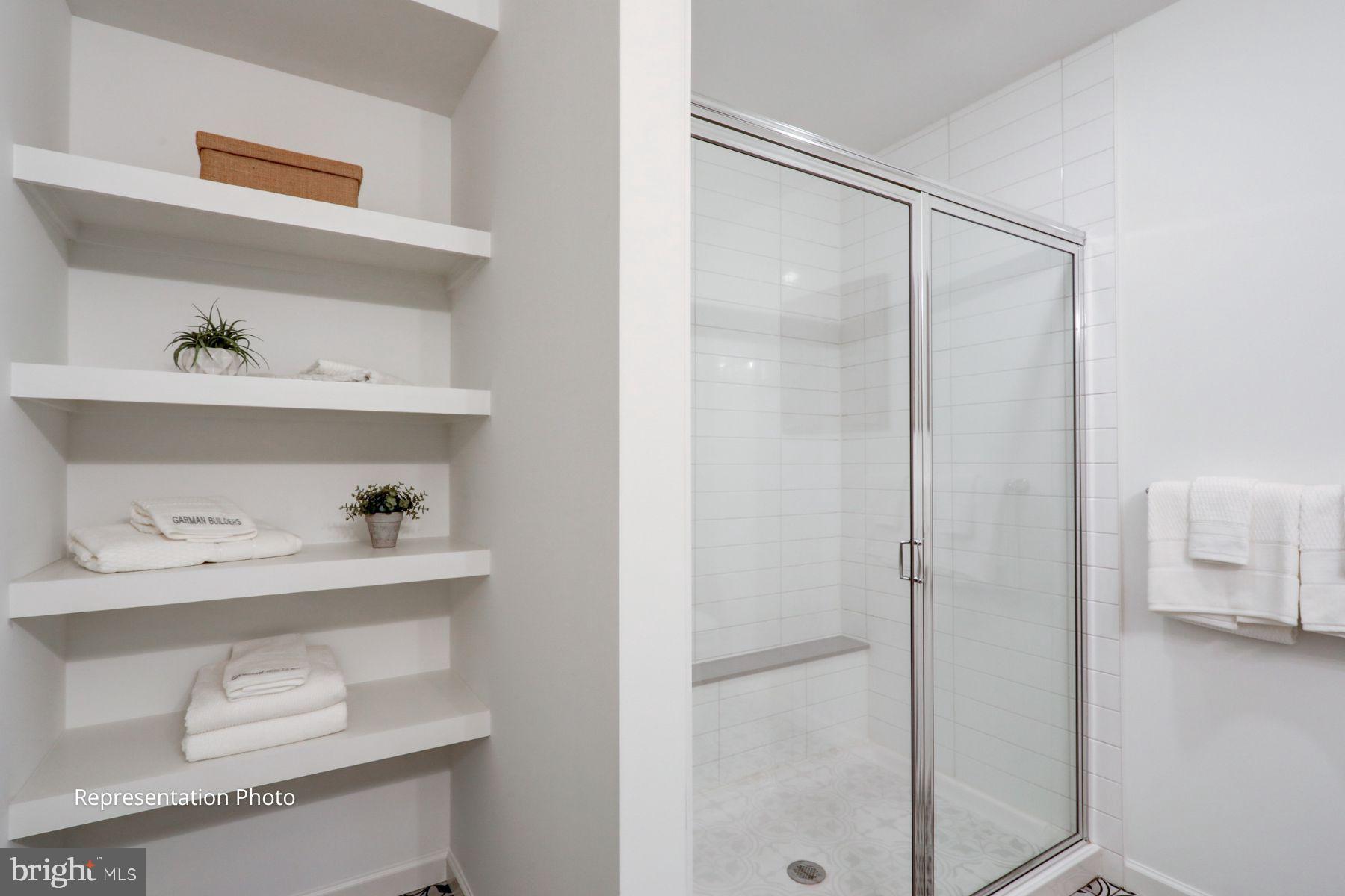 MAYAPPLE WOODS - Residential