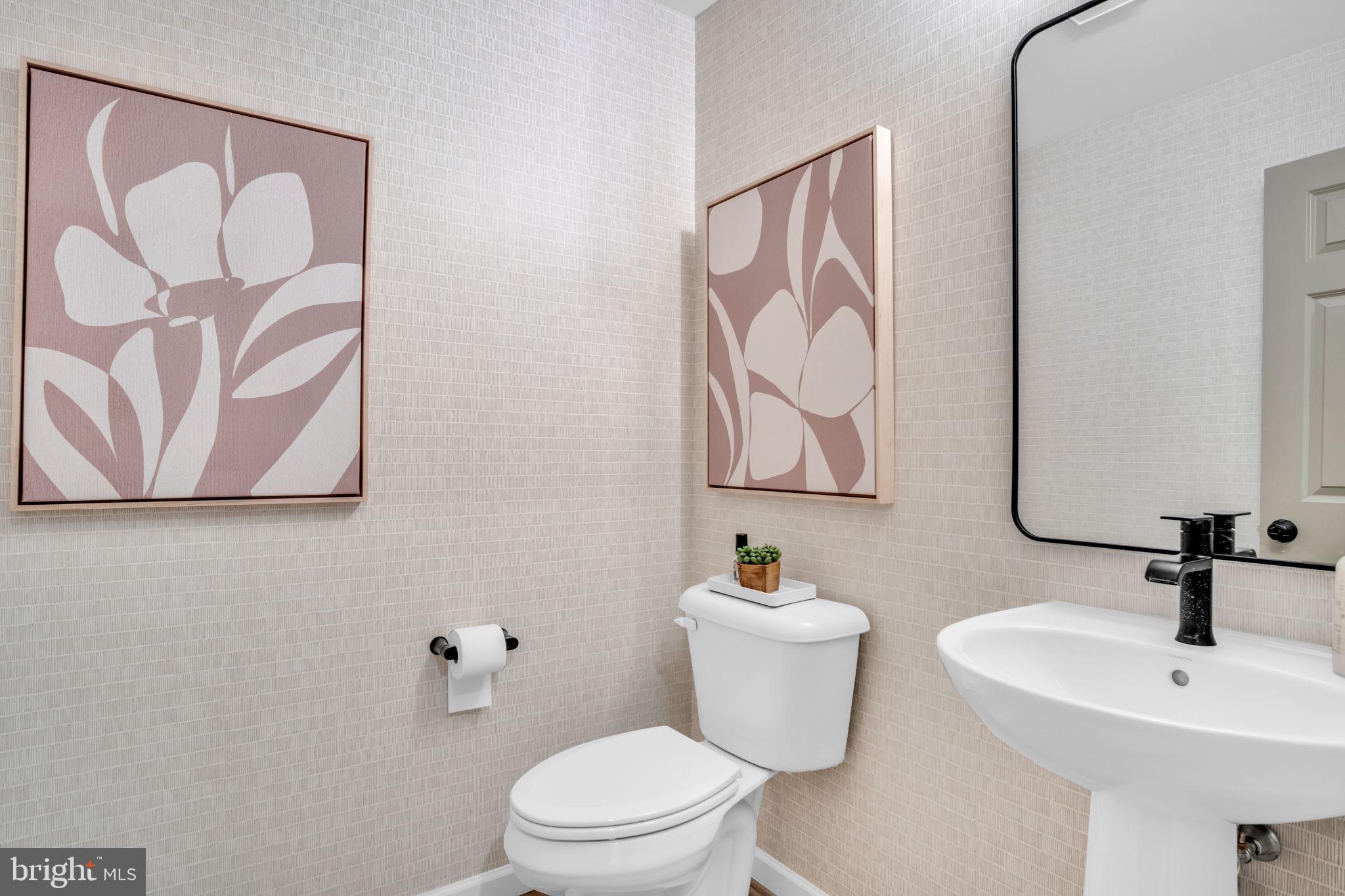 MAYAPPLE WOODS - Residential