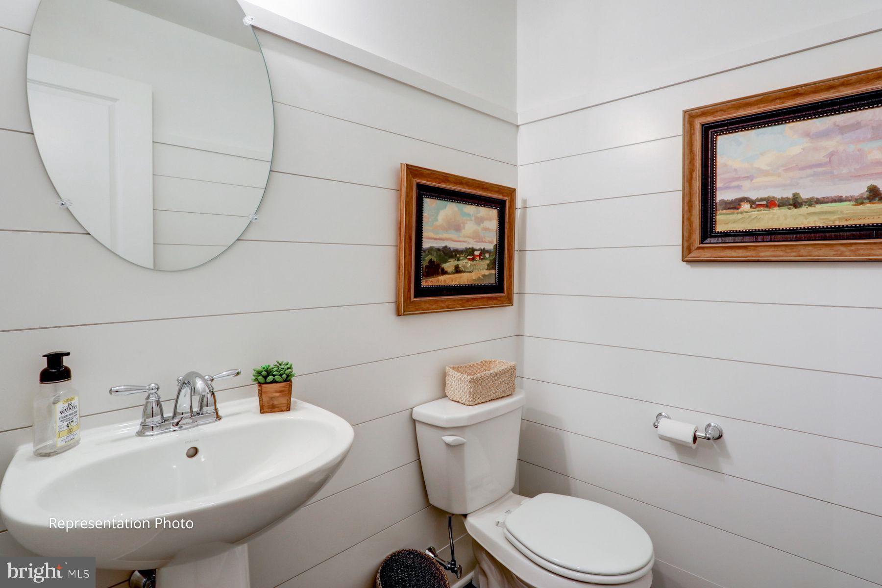 127 BEECH TREE COURT
