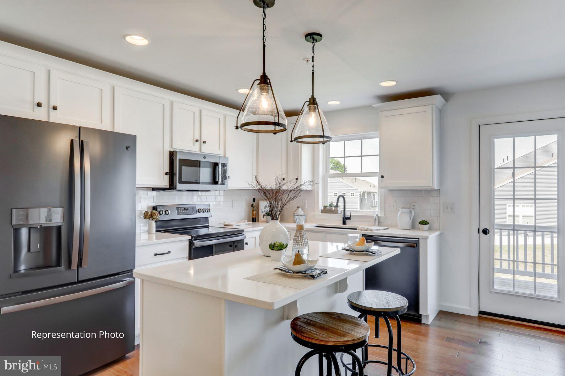 MAYAPPLE WOODS - Residential