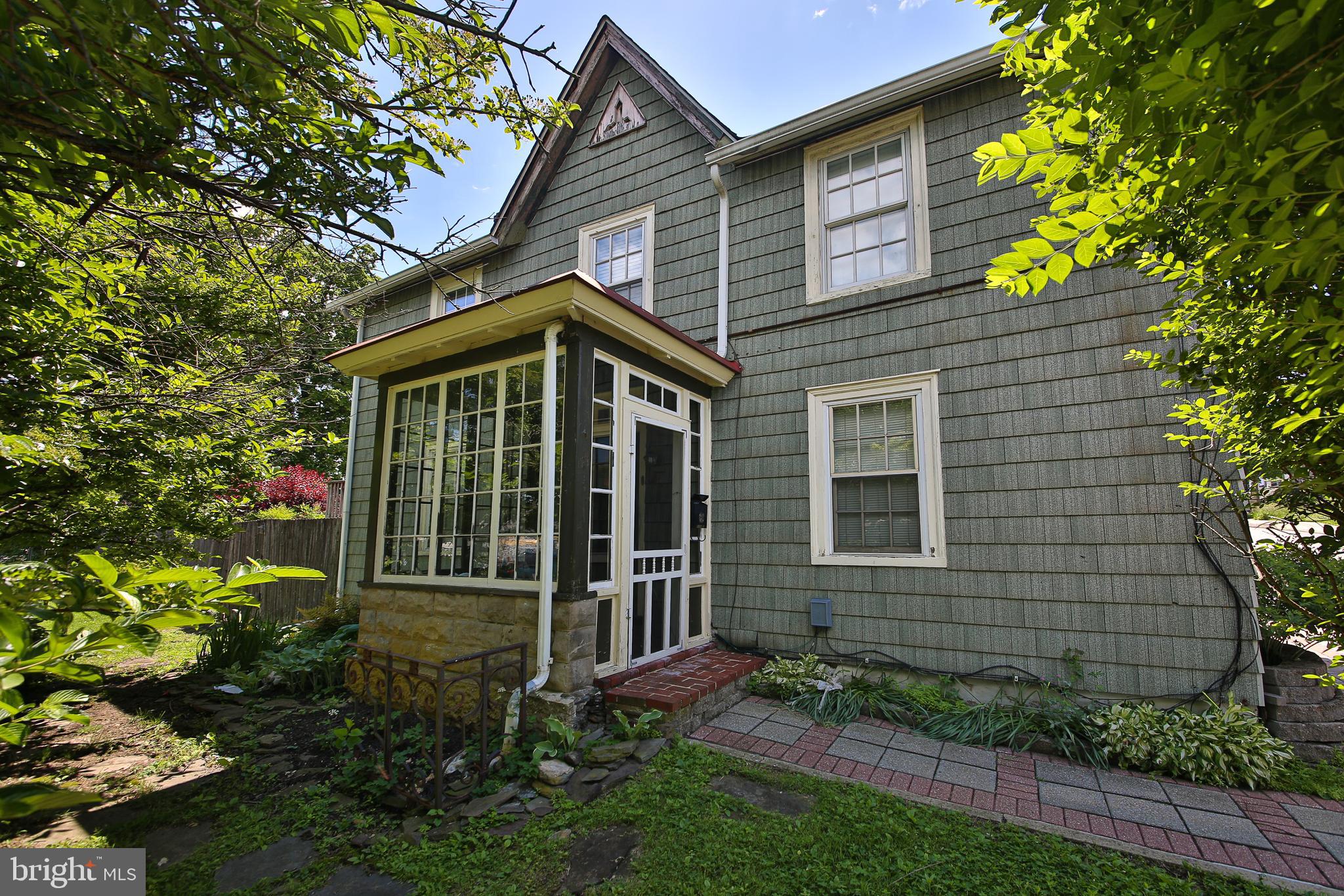 17 MAIN AVENUE