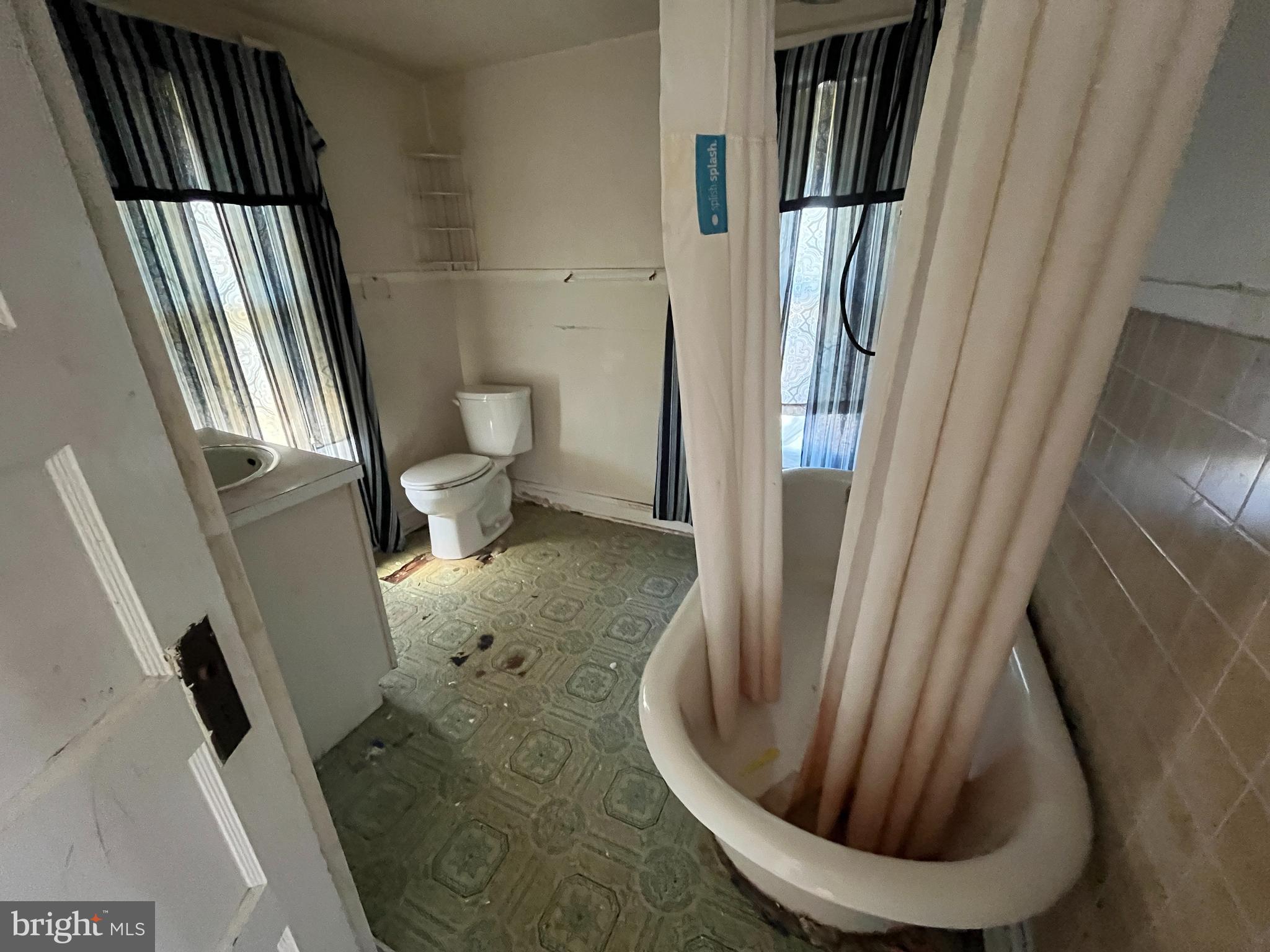 MAYFIELD - Residential