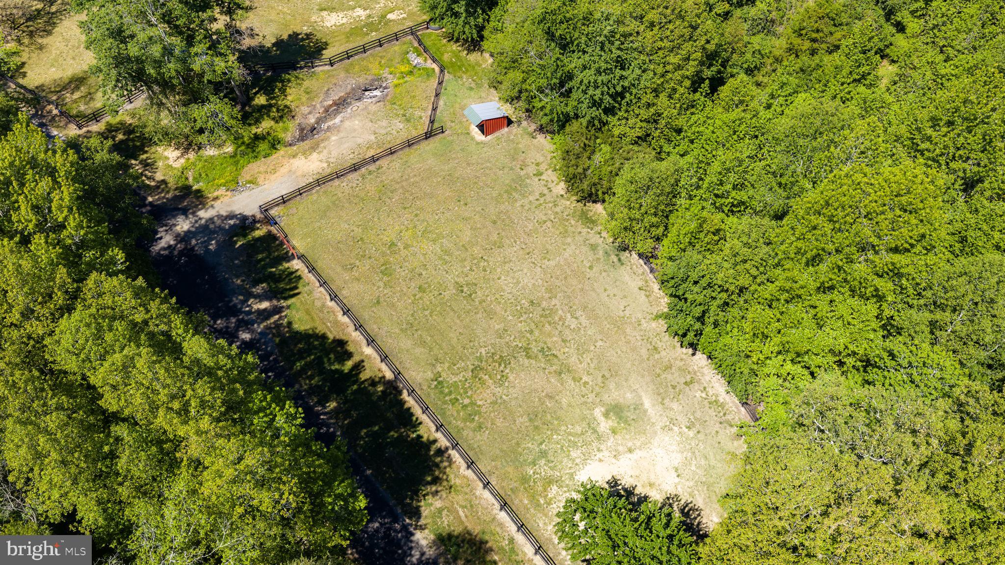 FLYTHE PROPERTY - Farm