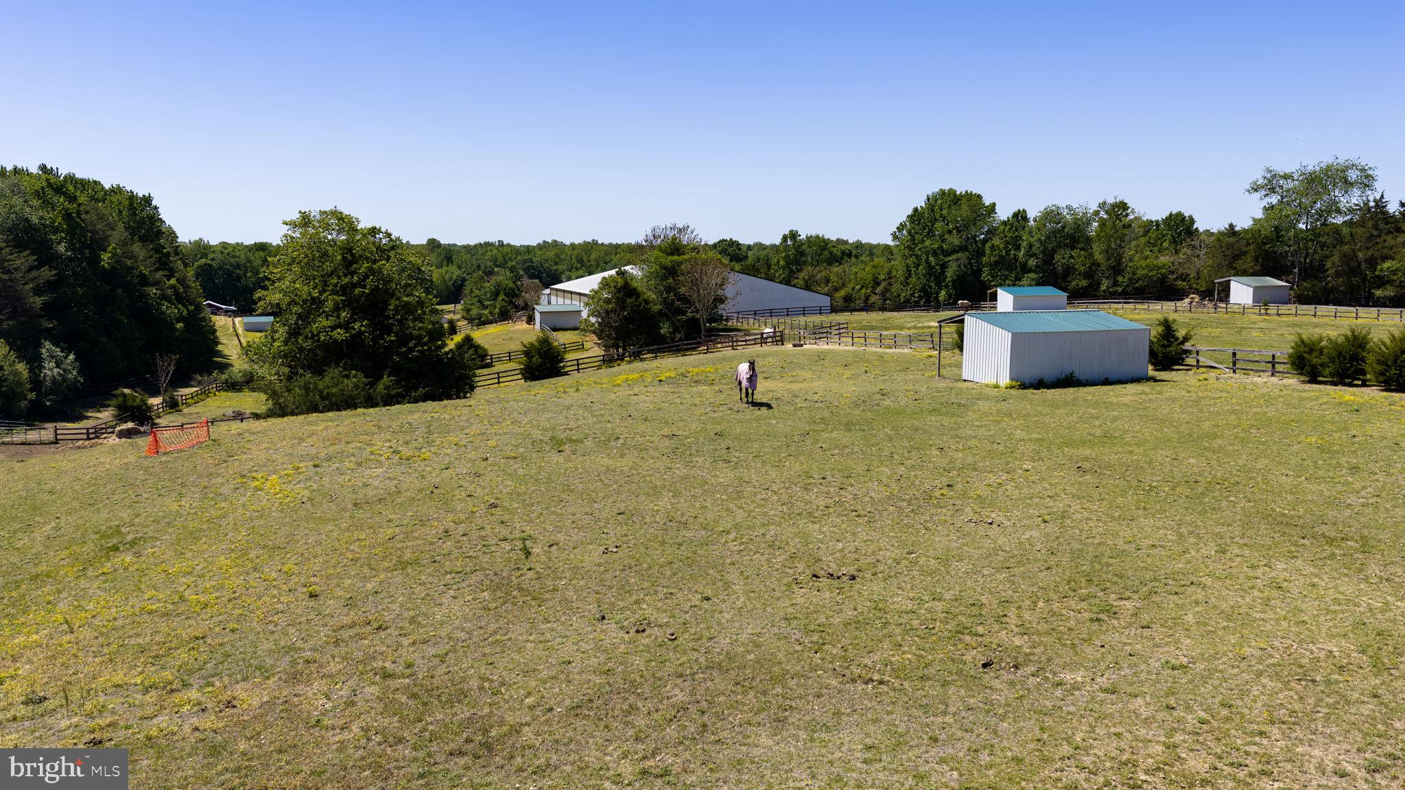 FLYTHE PROPERTY - Farm