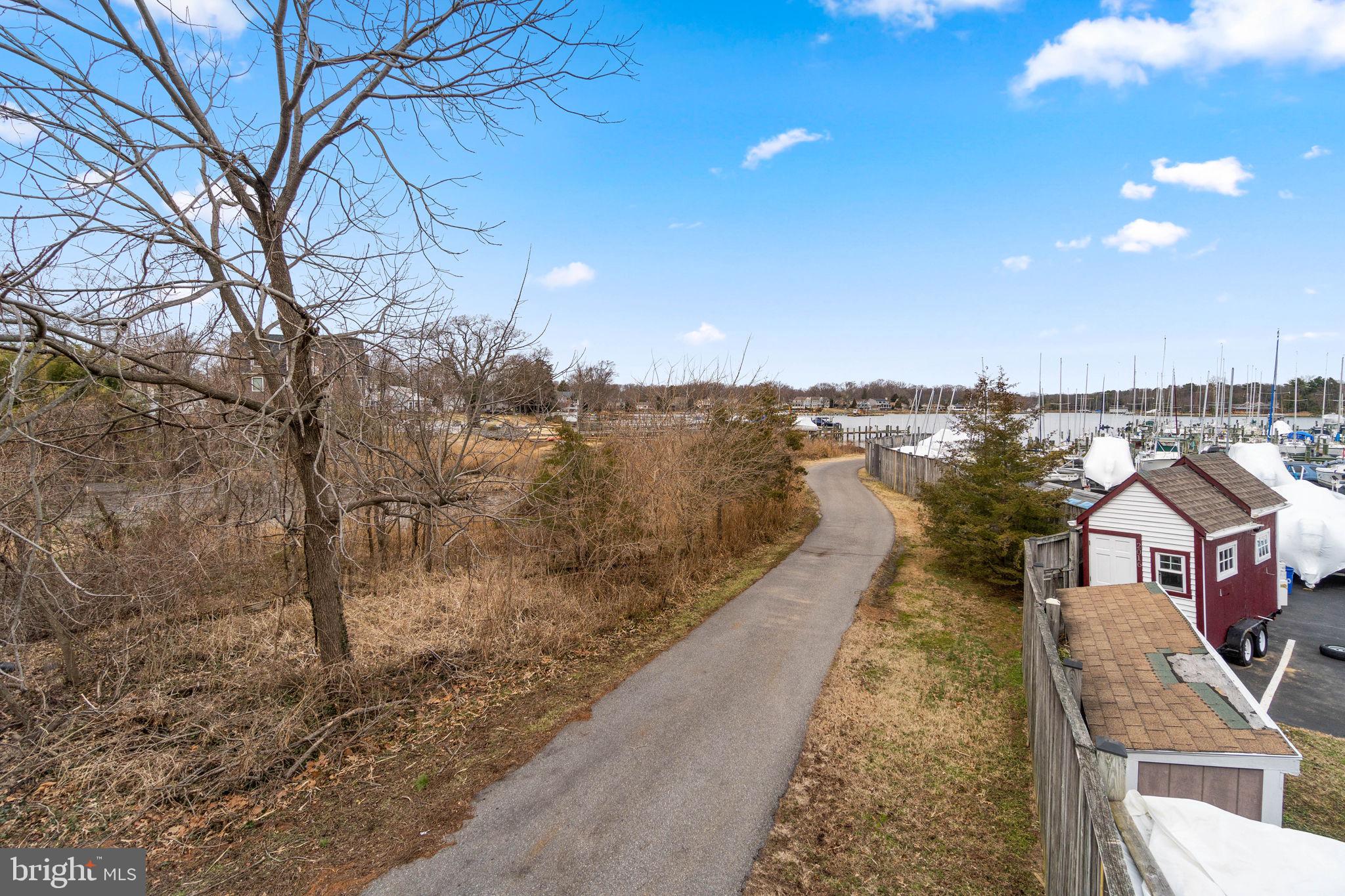 MANHATTAN BEACH - Residential