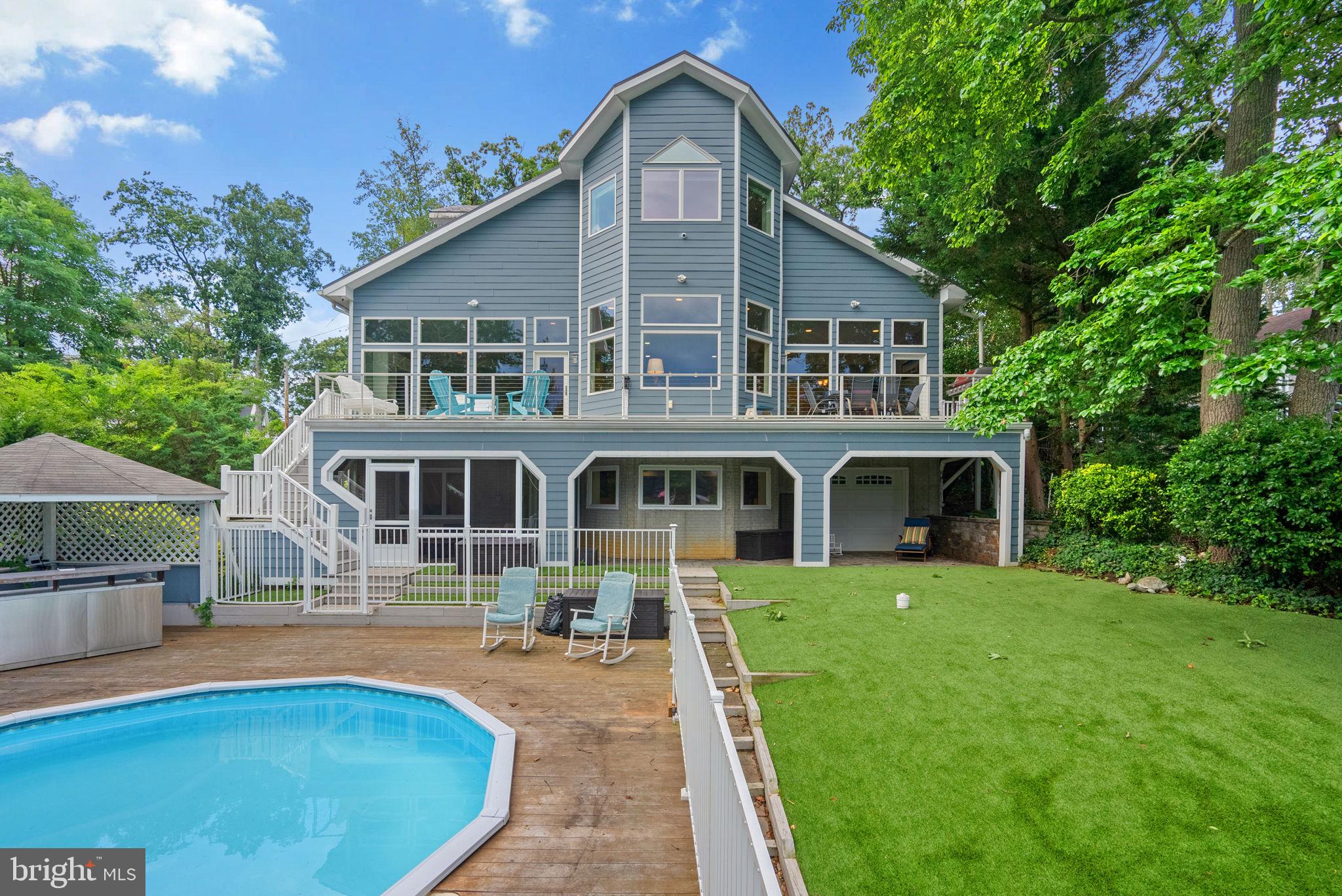 MANHATTAN BEACH - Residential