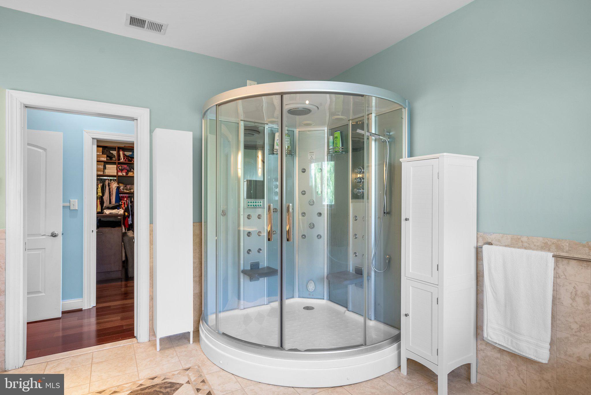 MANHATTAN BEACH - Residential