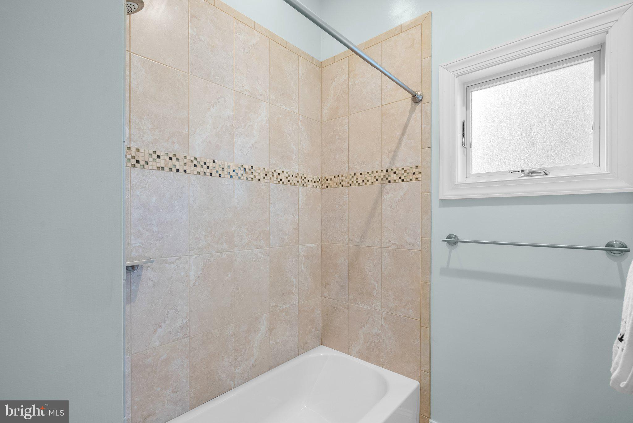 MANHATTAN BEACH - Residential