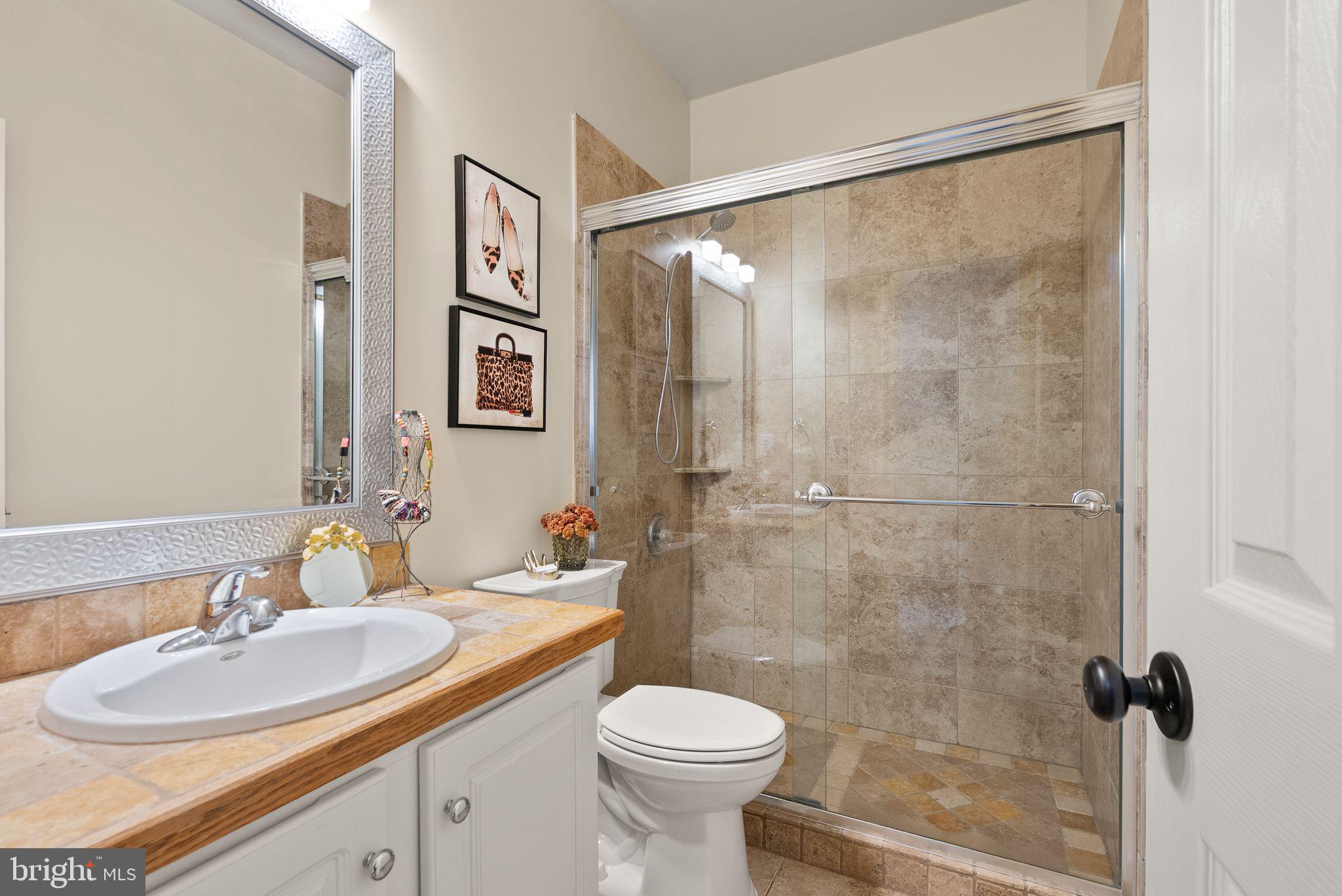 EDSALL RD T/H - Residential