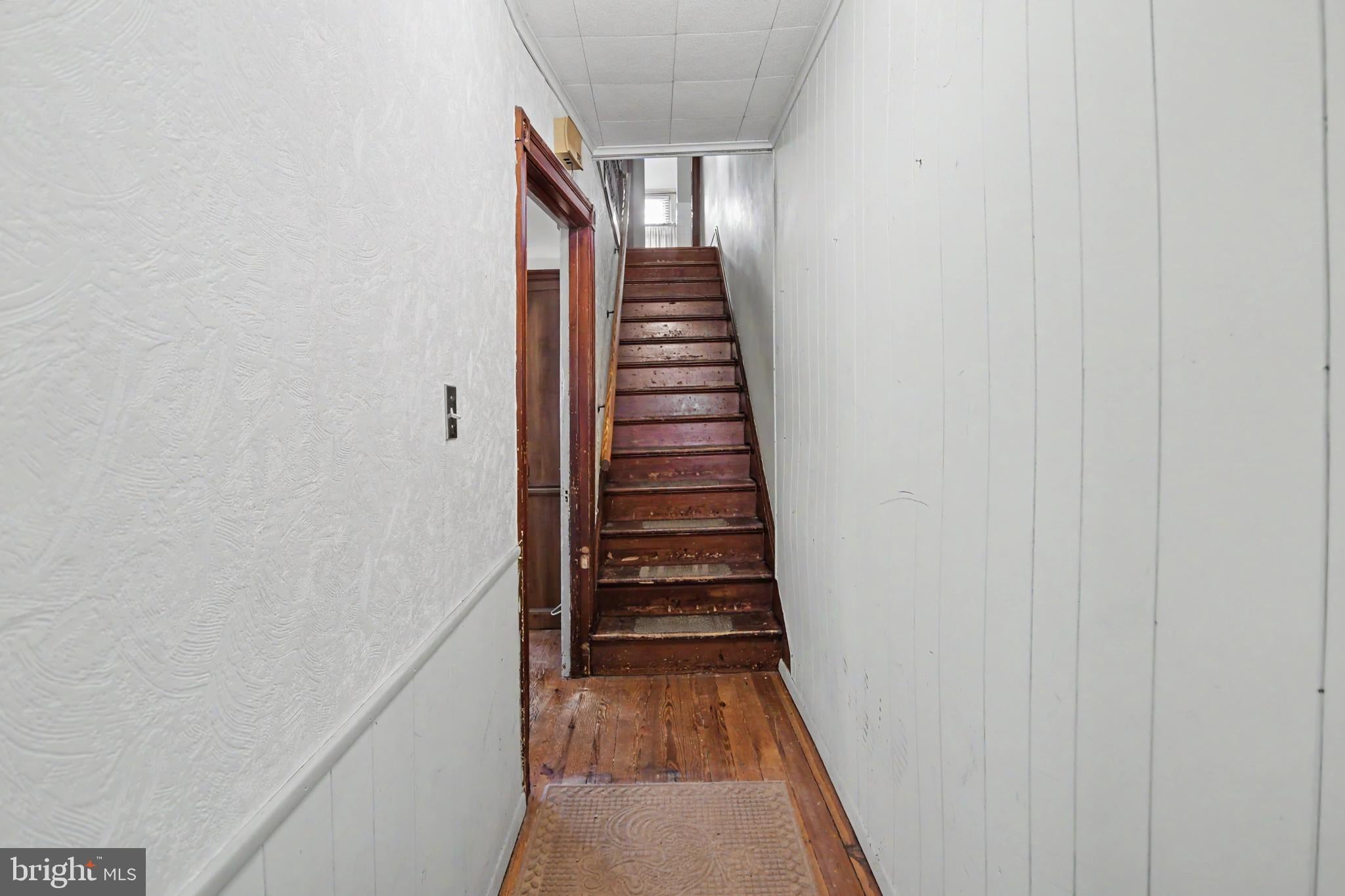 628 E BROAD STREET