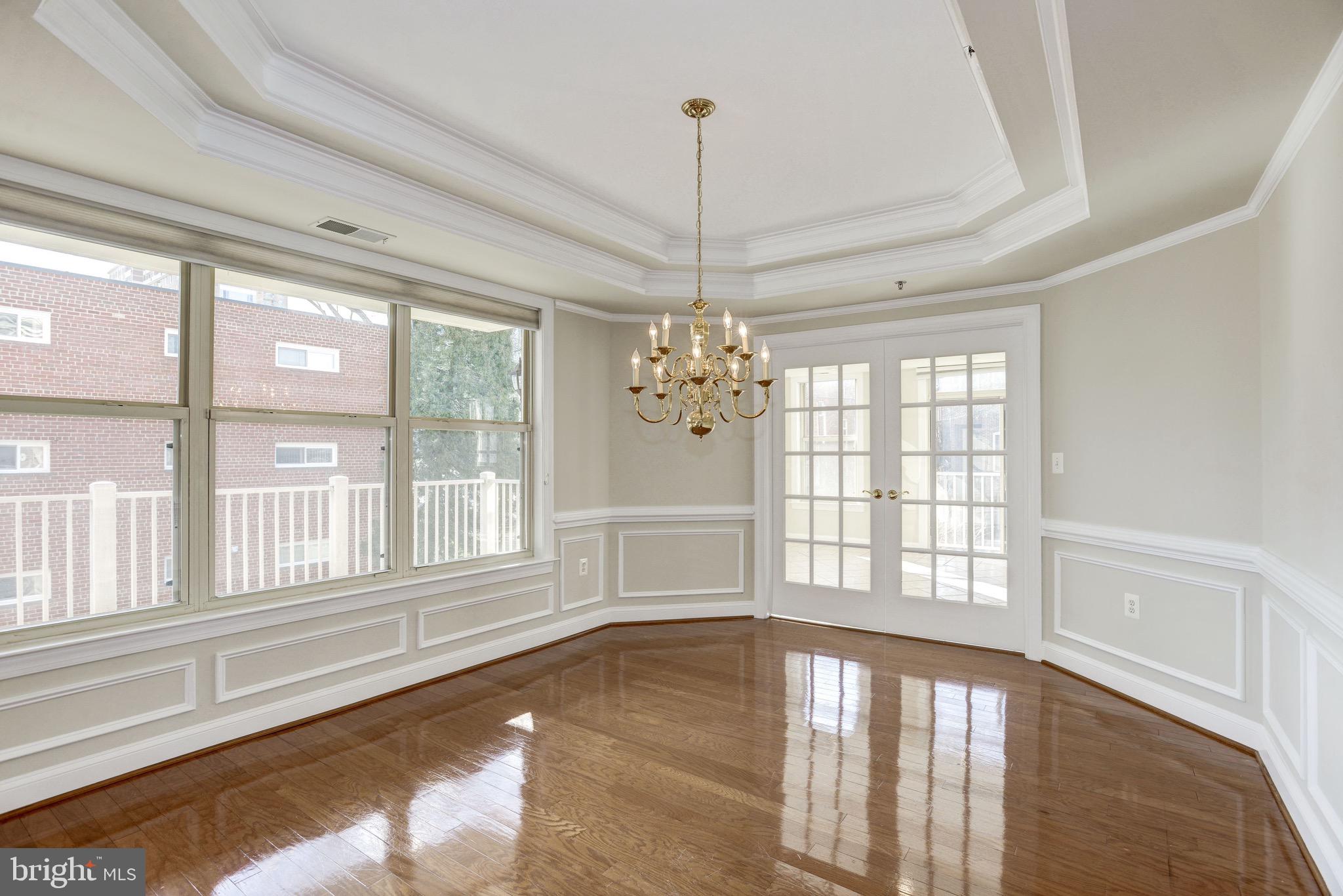 DAKOTA - Residential Lease