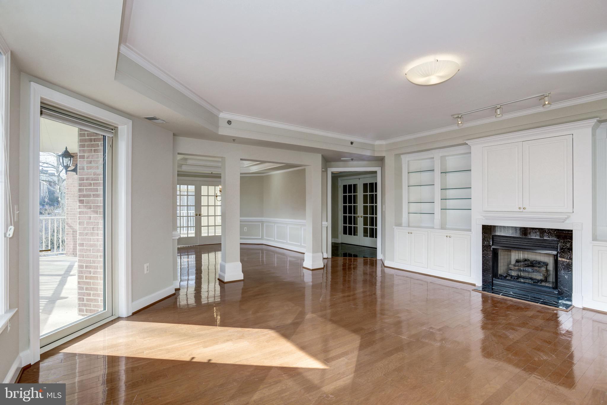 DAKOTA - Residential Lease