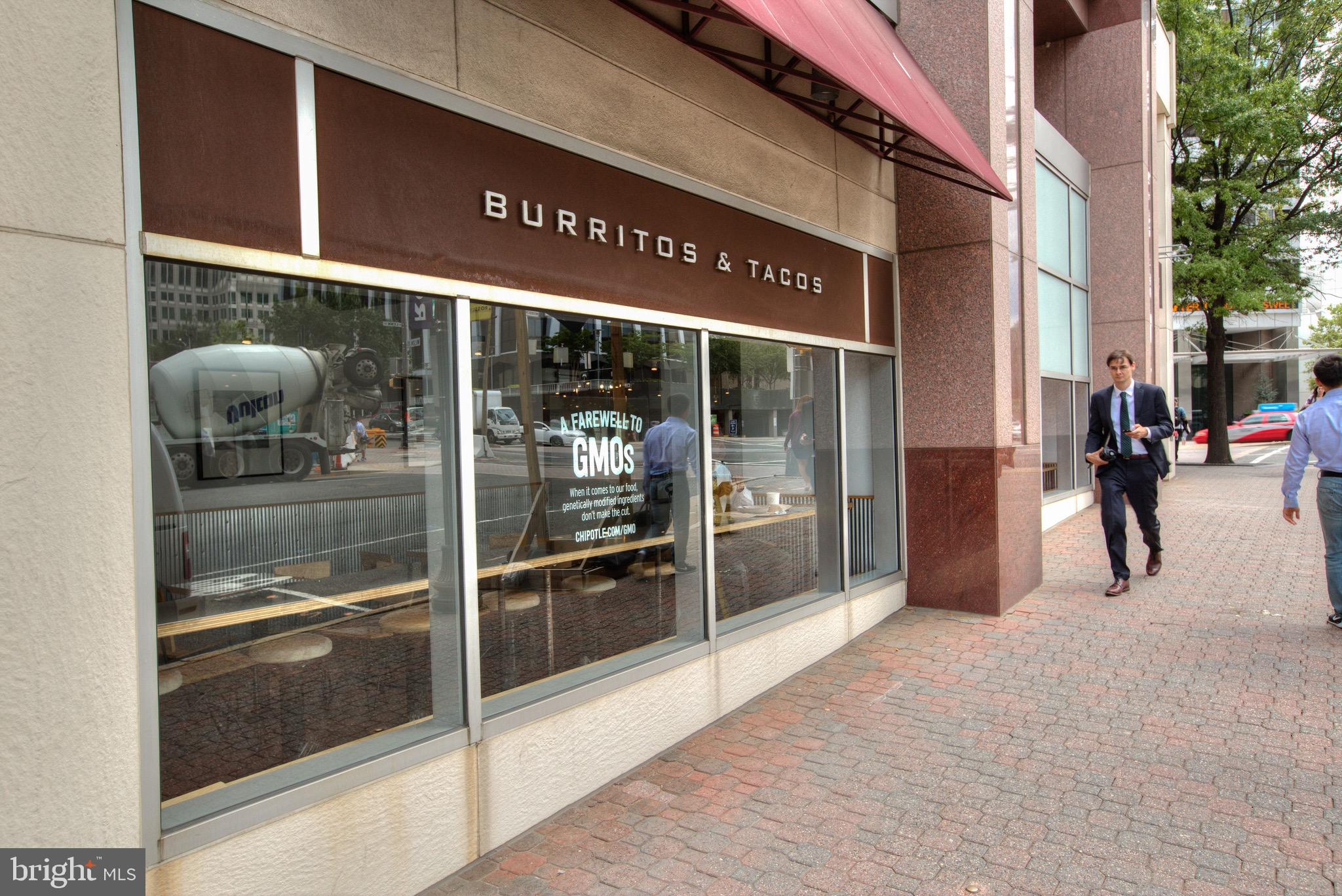 DAKOTA - Residential Lease