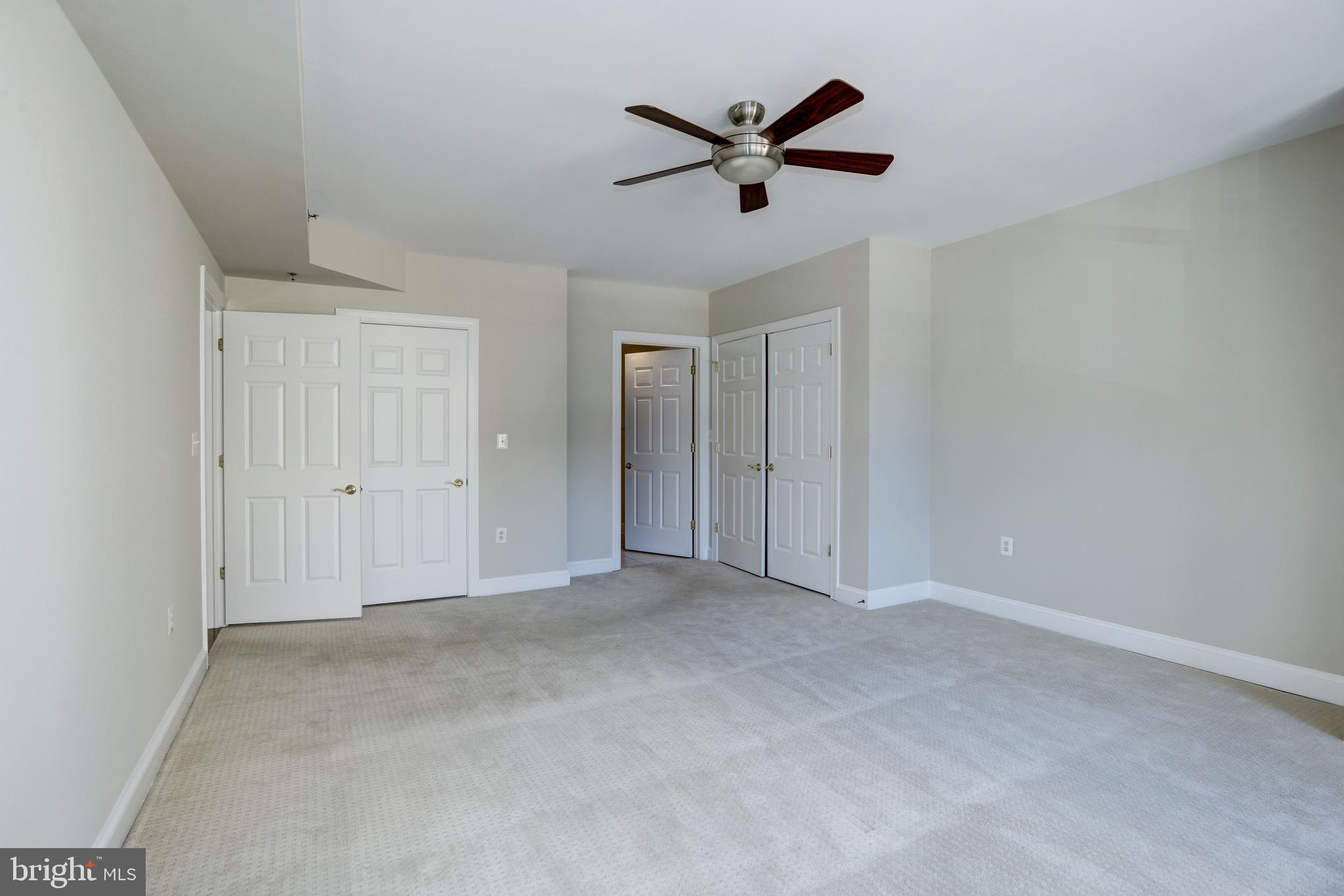 DAKOTA - Residential Lease