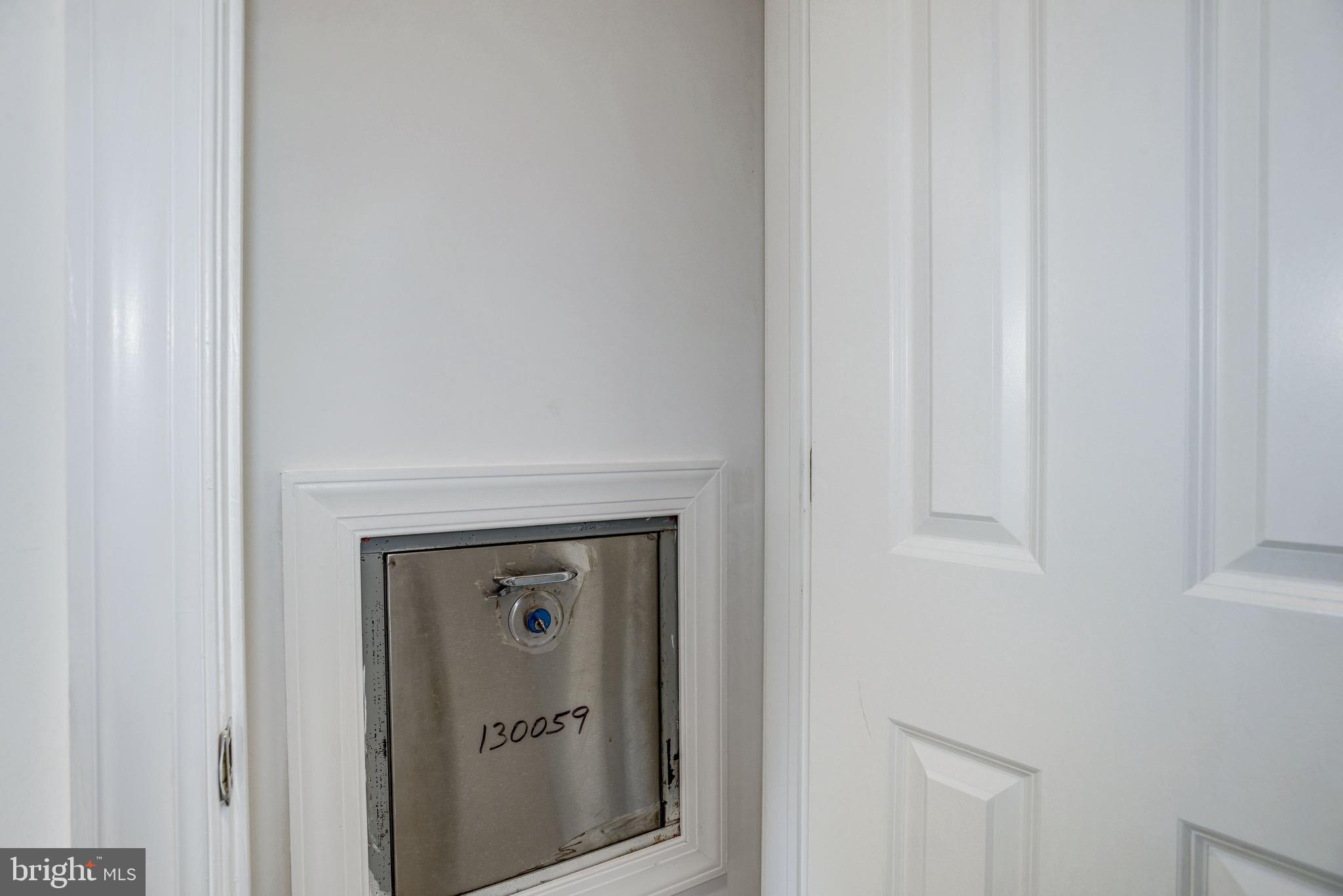 DAKOTA - Residential Lease