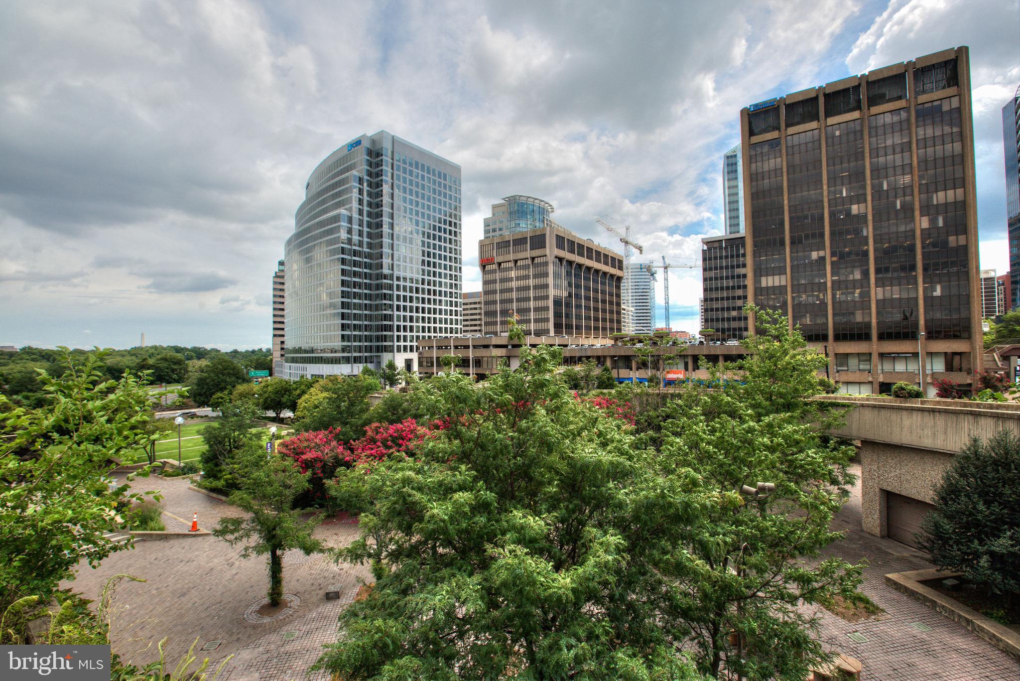 DAKOTA - Residential Lease