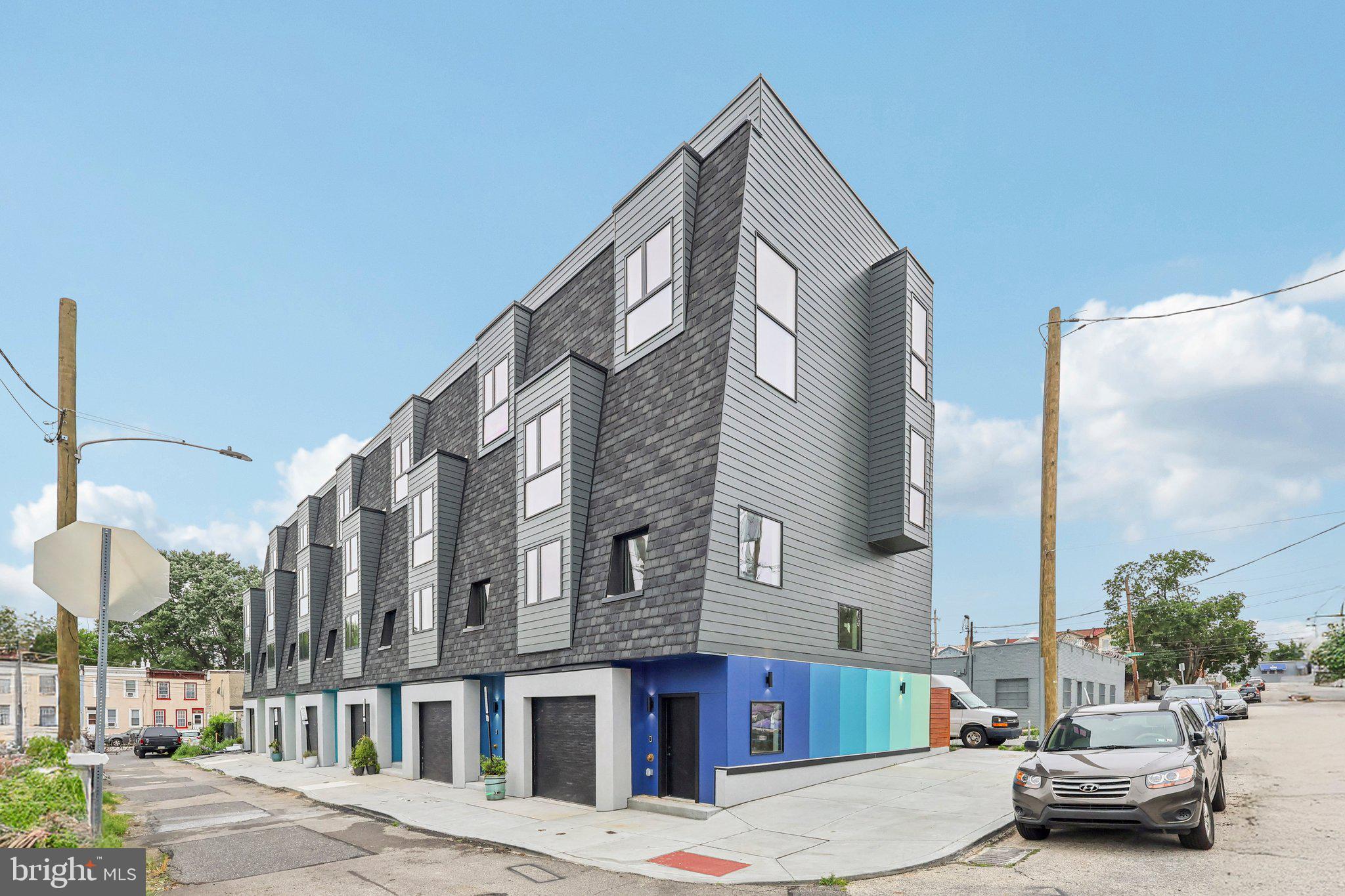 EAST FALLS - Residential