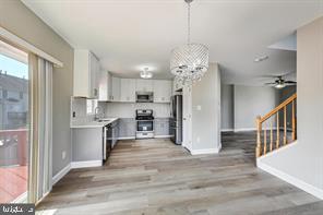 TRAILSIDE - Residential