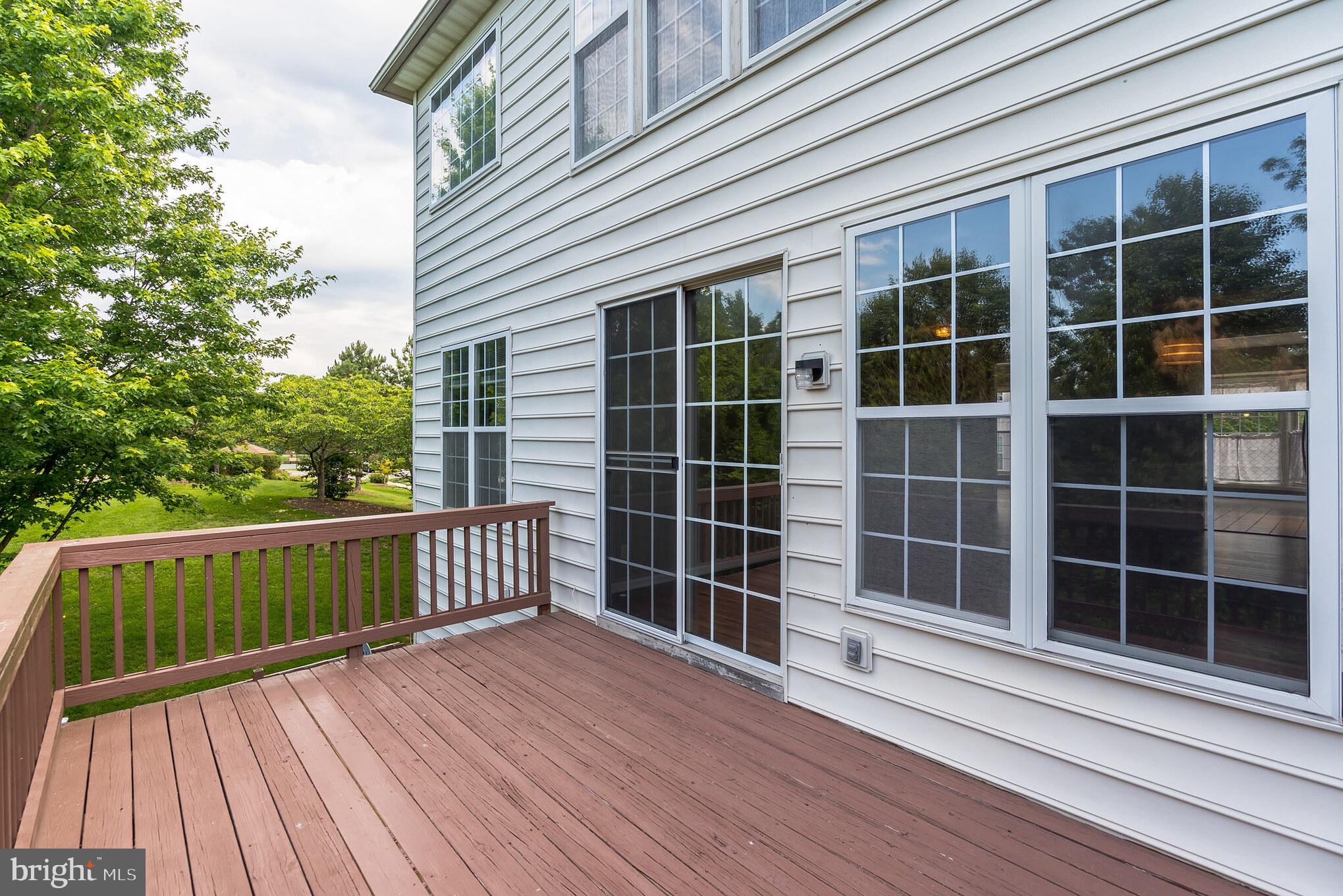 TOWNES AT MANCHESTER PARK - Residential