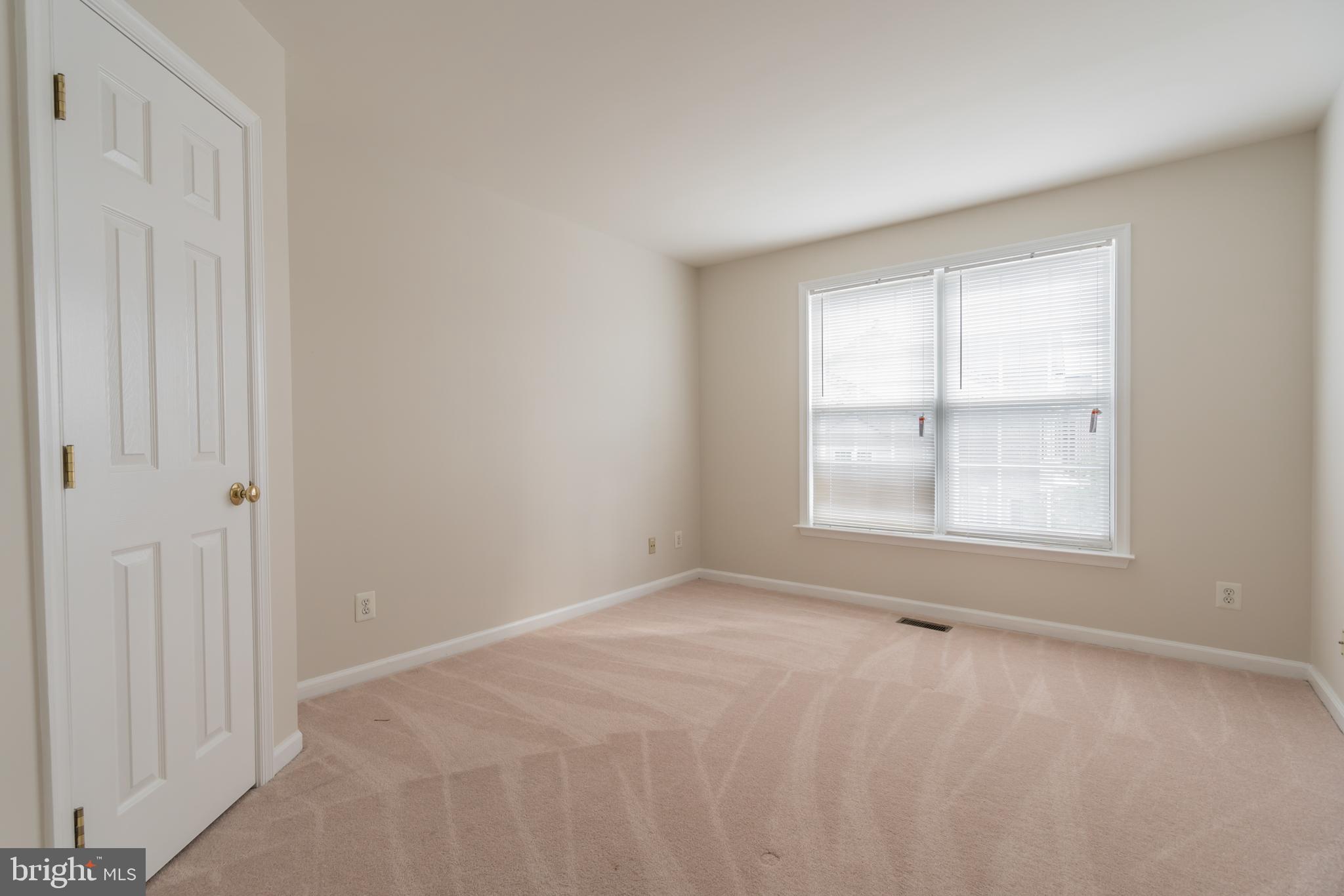 TOWNES AT MANCHESTER PARK - Residential