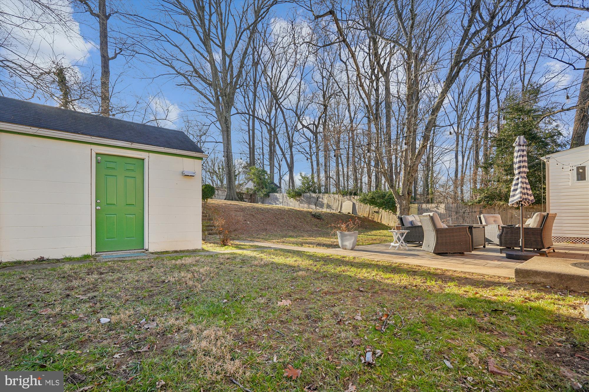 CONNECTICUT GARDENS - Residential