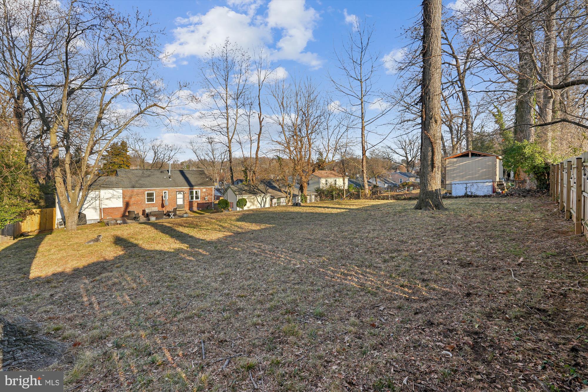 CONNECTICUT GARDENS - Residential