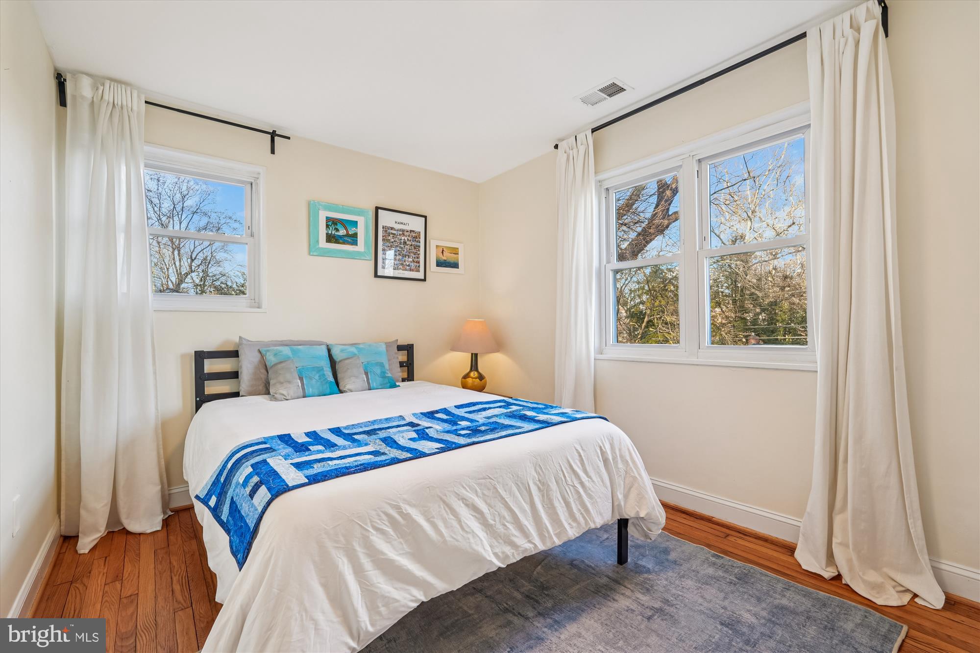 CONNECTICUT GARDENS - Residential