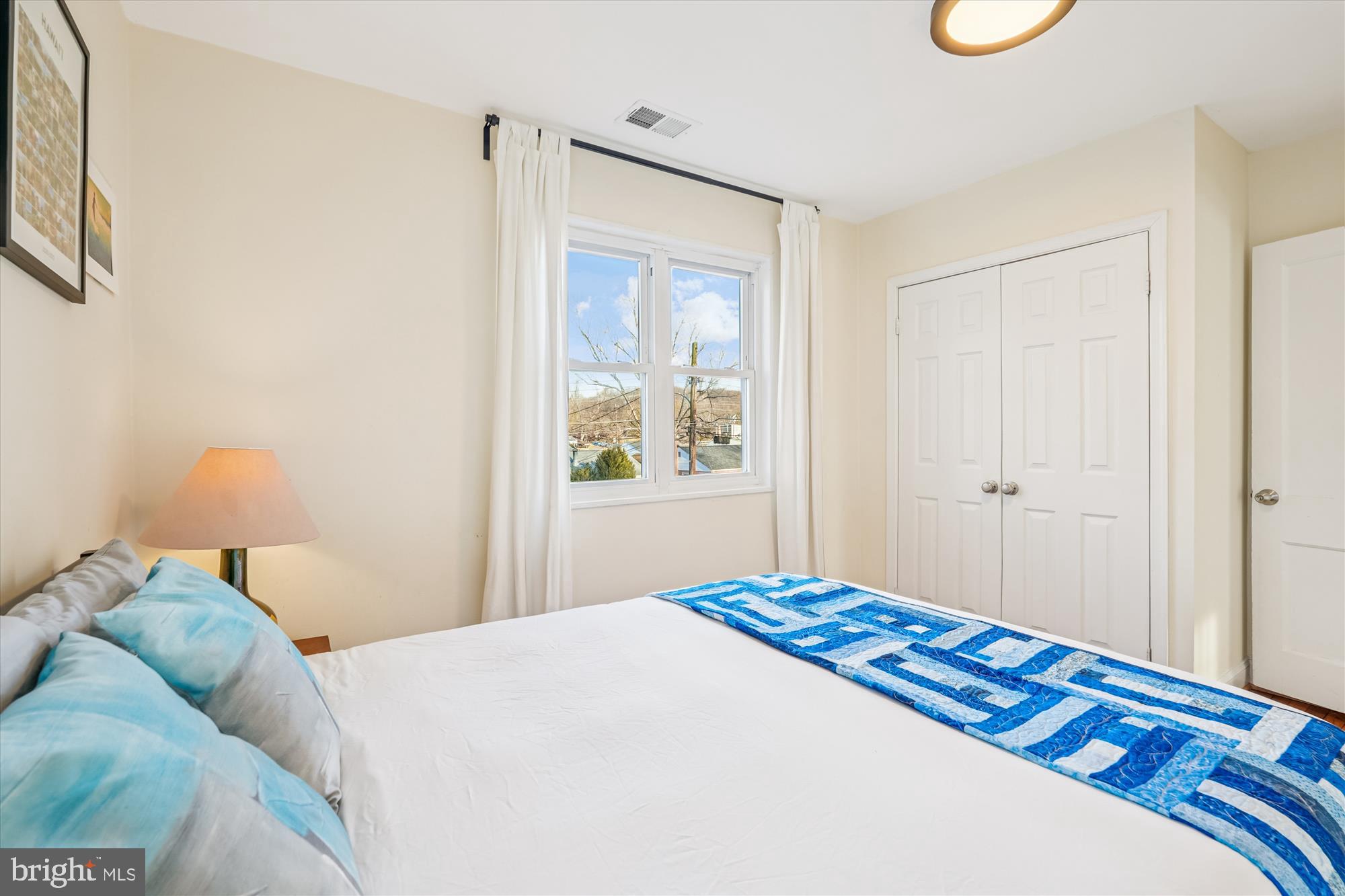 CONNECTICUT GARDENS - Residential