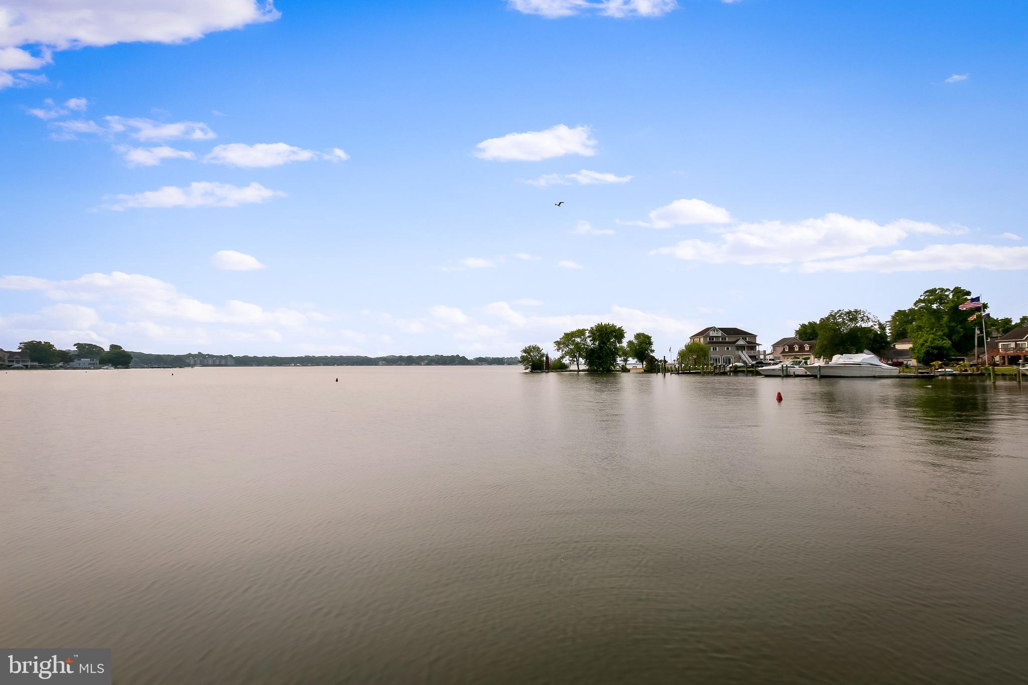 BOWLEYS QUARTERS - Land