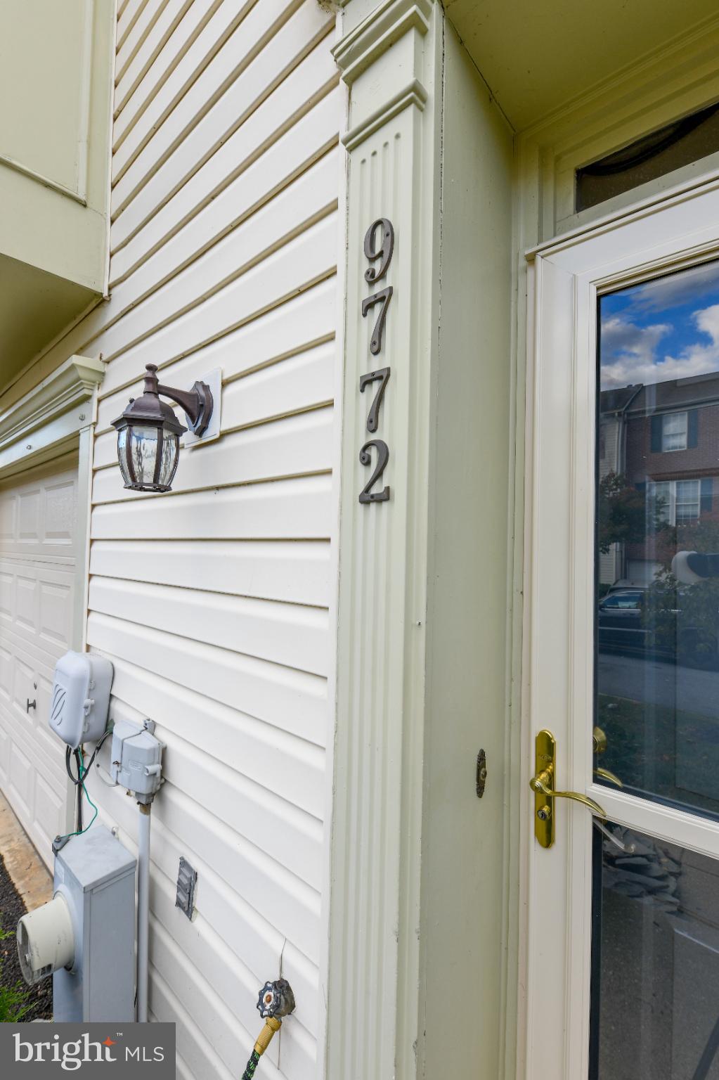 PERRY HALL FARMS - Residential Lease