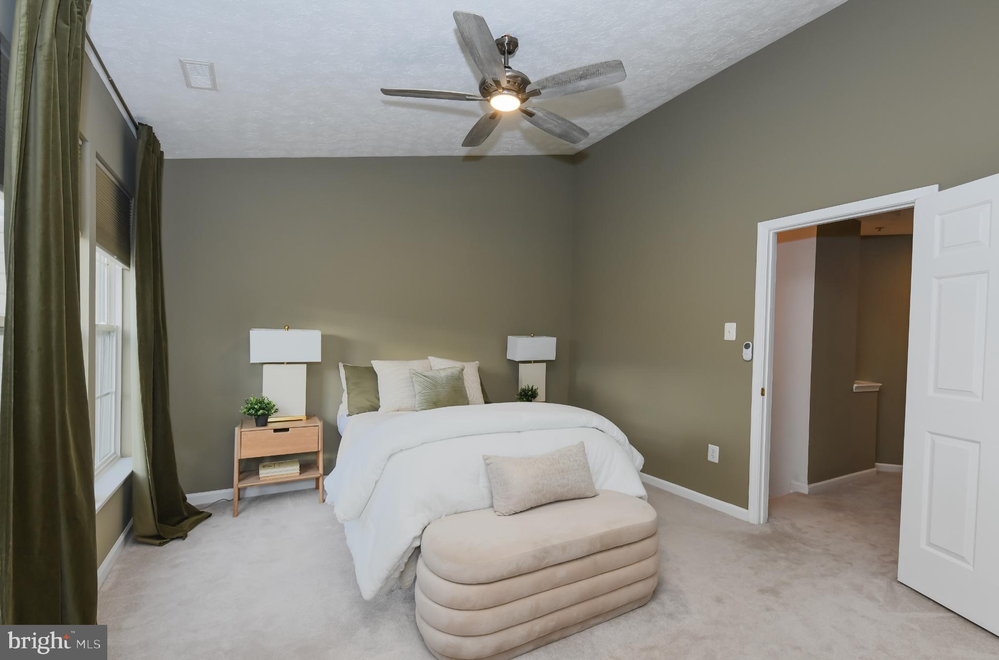 PERRY HALL FARMS - Residential Lease