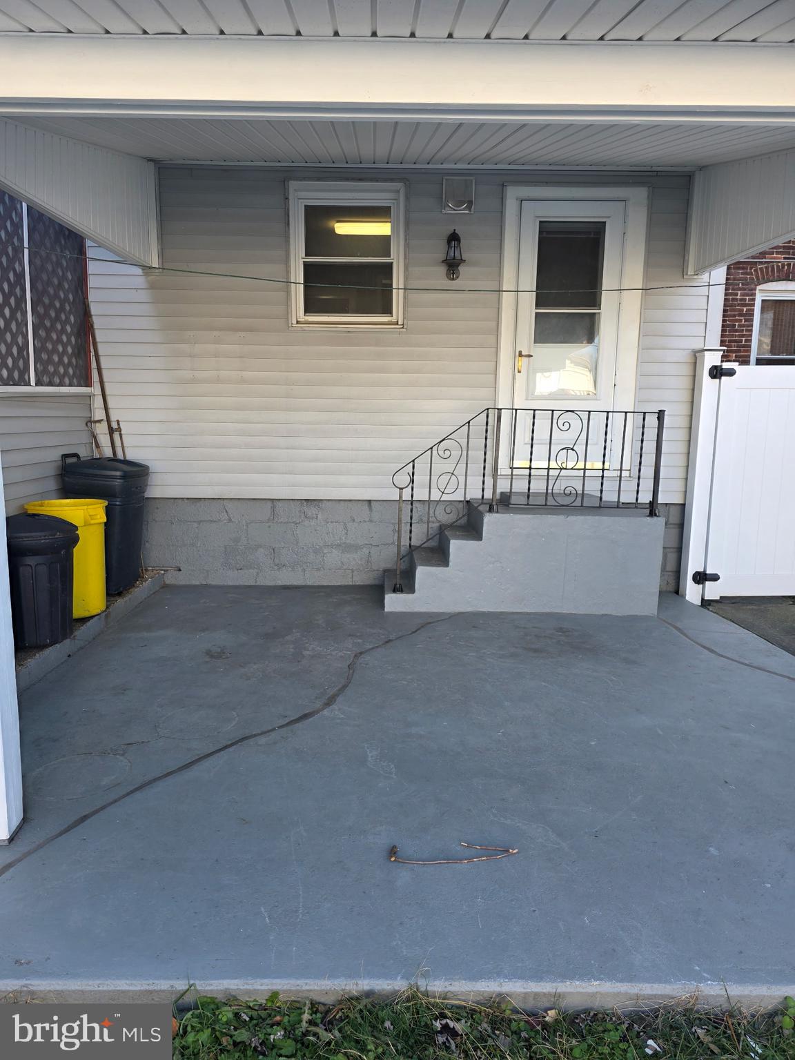 EAST YORK - Residential Lease