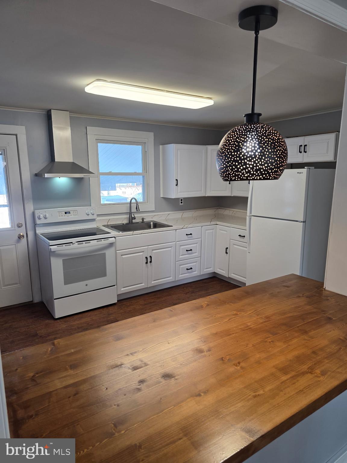 EAST YORK - Residential Lease