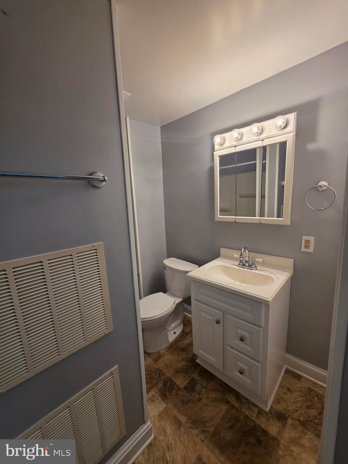 EAST YORK - Residential Lease