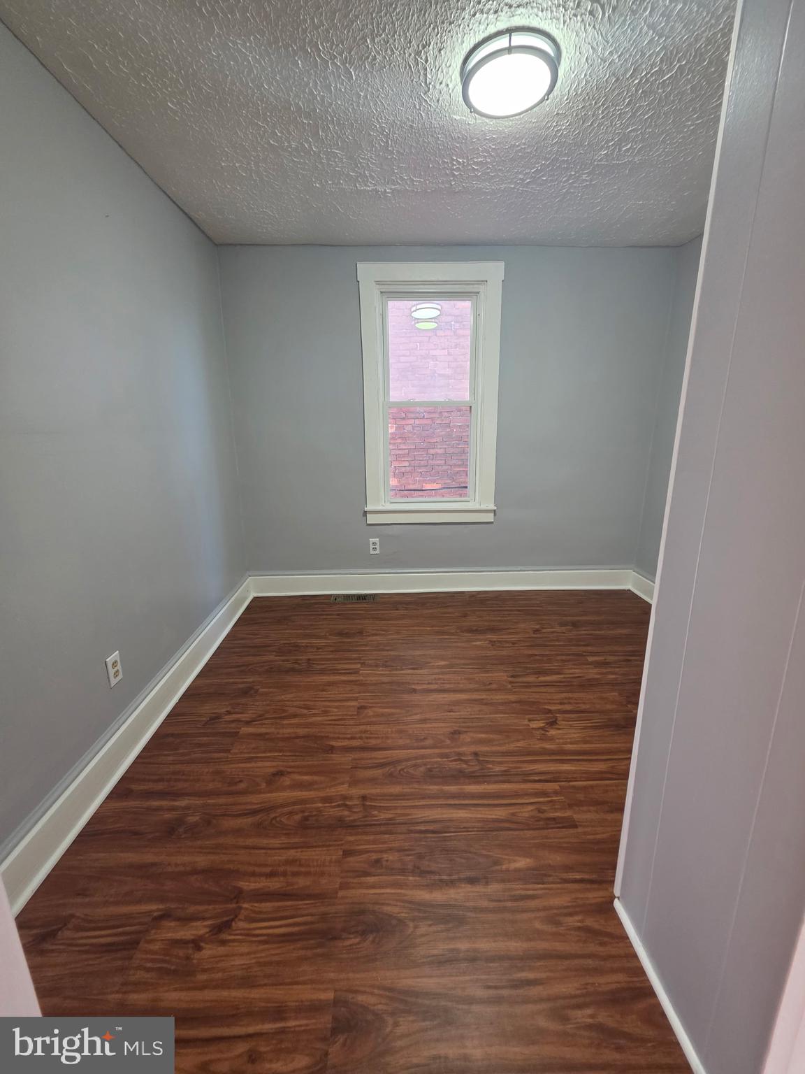 EAST YORK - Residential Lease