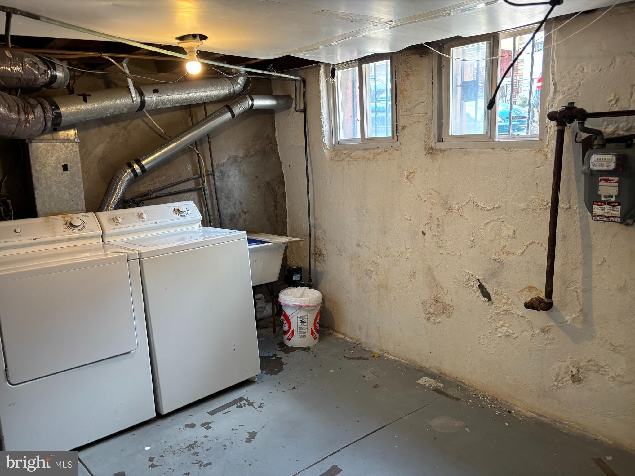 LOWER MOYAMENSING - Residential