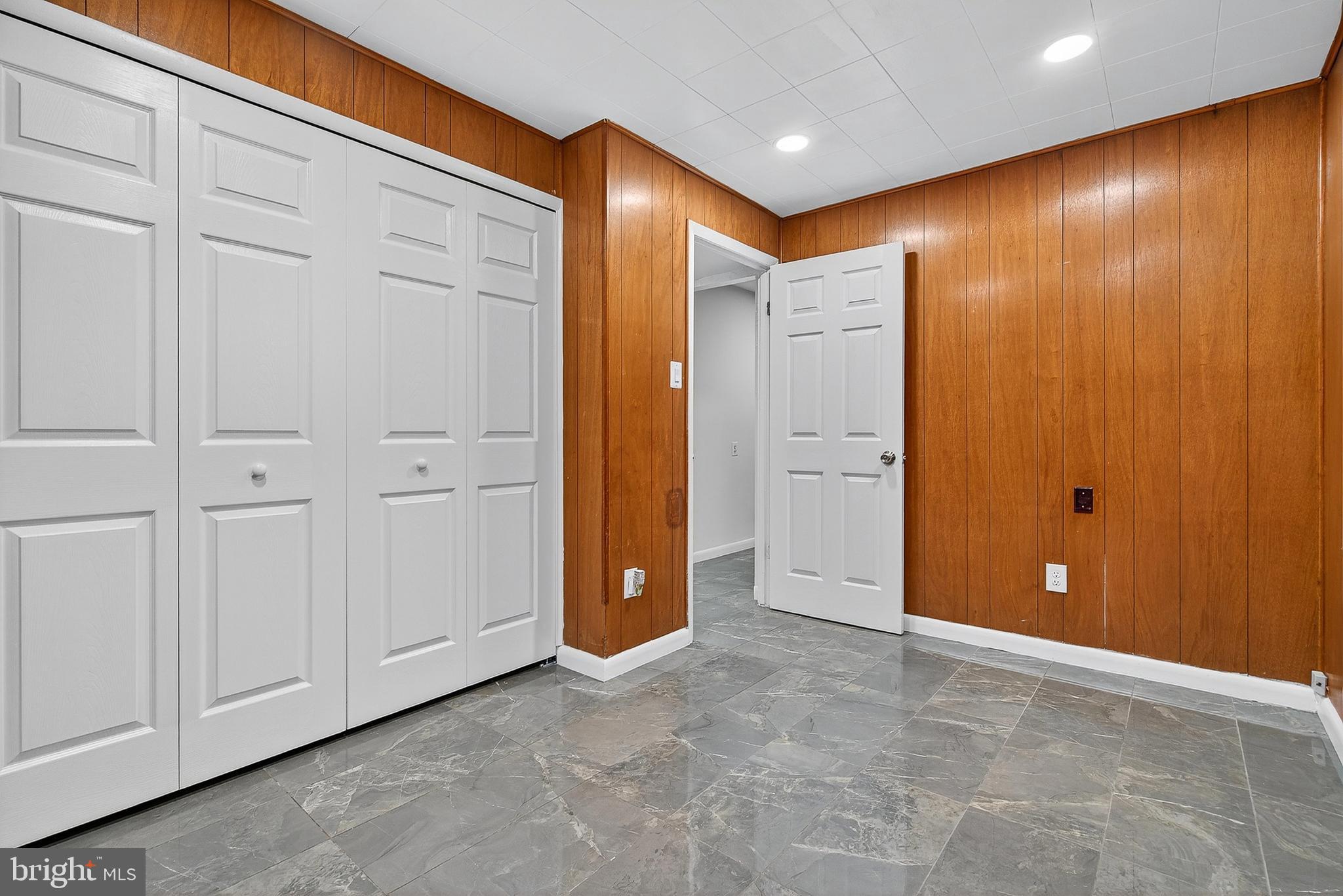 RITCHIE HEIGHTS - Residential