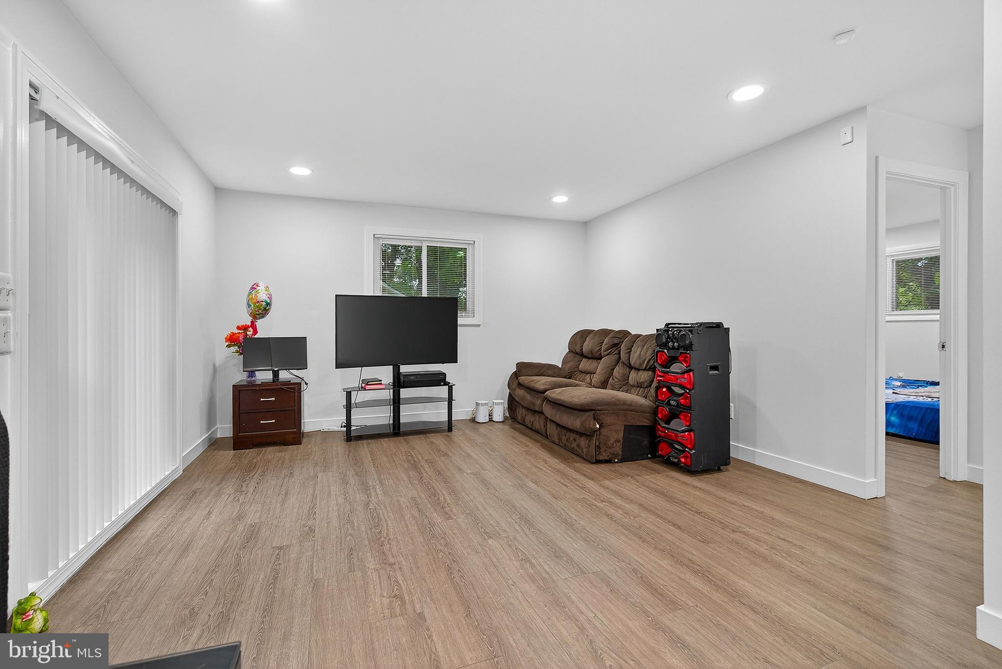 RITCHIE HEIGHTS - Residential