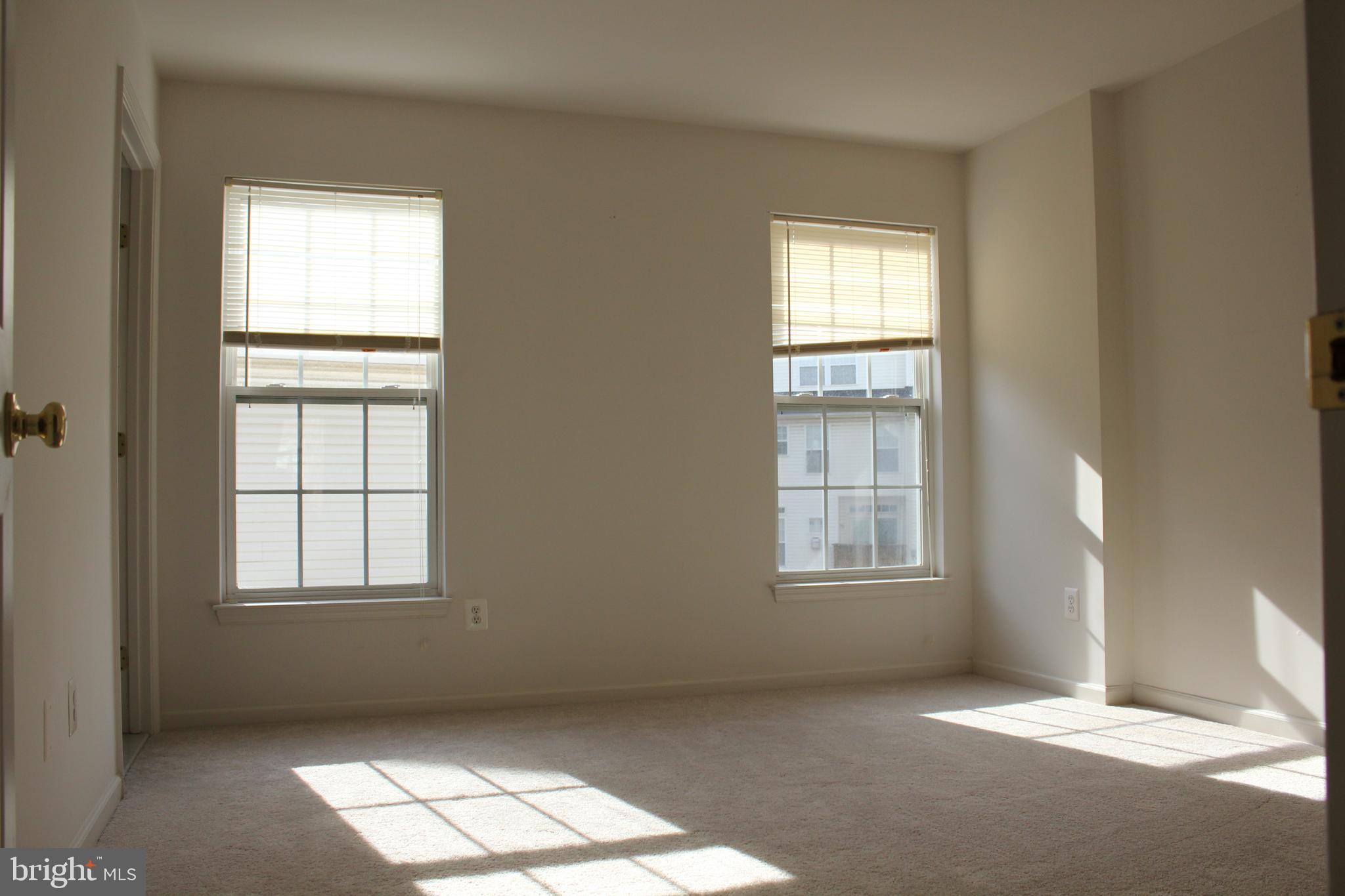 METRO PLACE AT DUNN LORING - Residential Lease