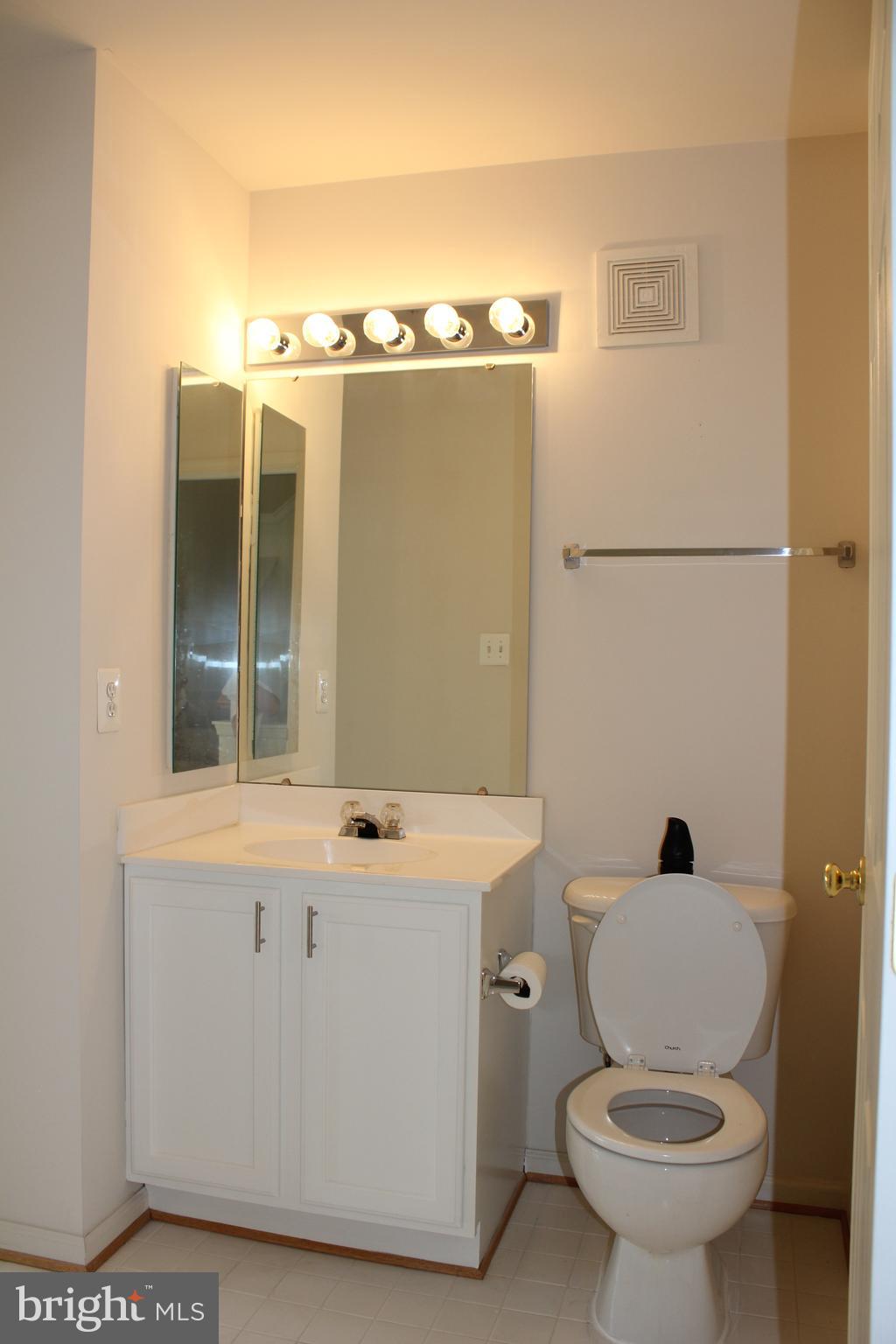 METRO PLACE AT DUNN LORING - Residential Lease