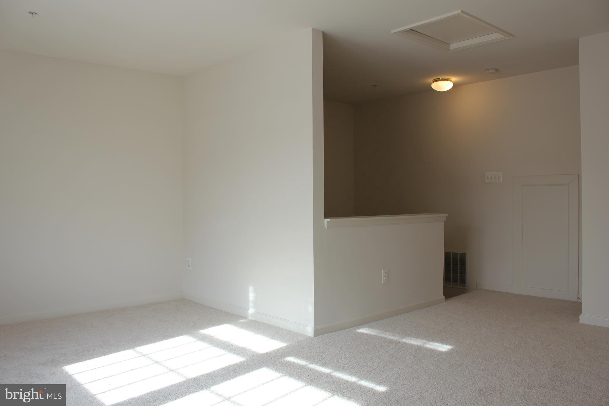 METRO PLACE AT DUNN LORING - Residential Lease