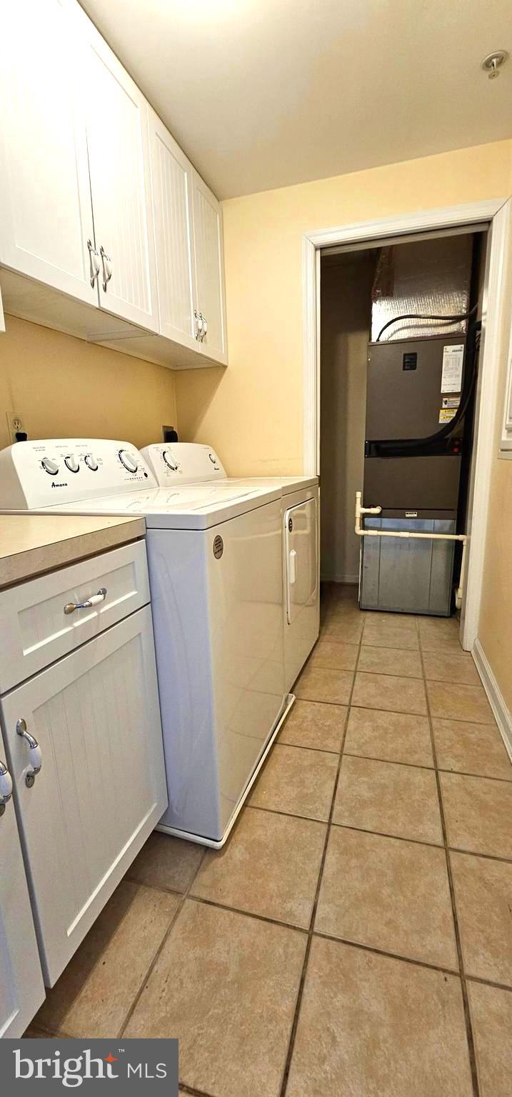 HARBOUR LIGHT CONDOS - Residential