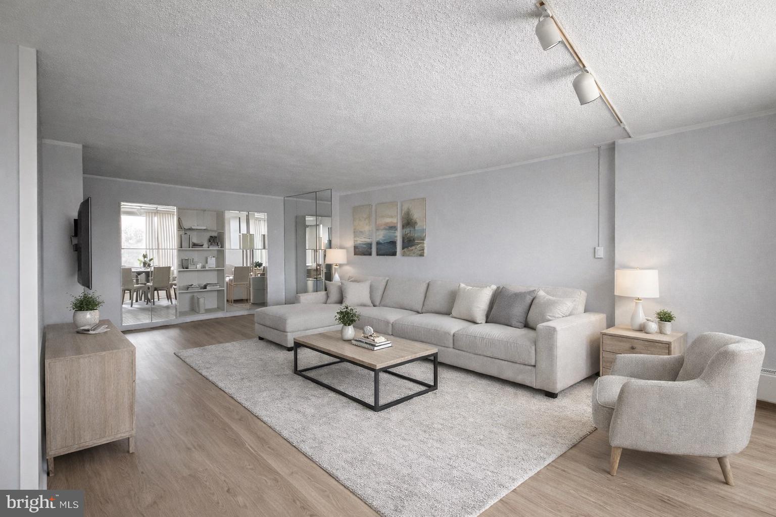 GREEN HILL - Residential