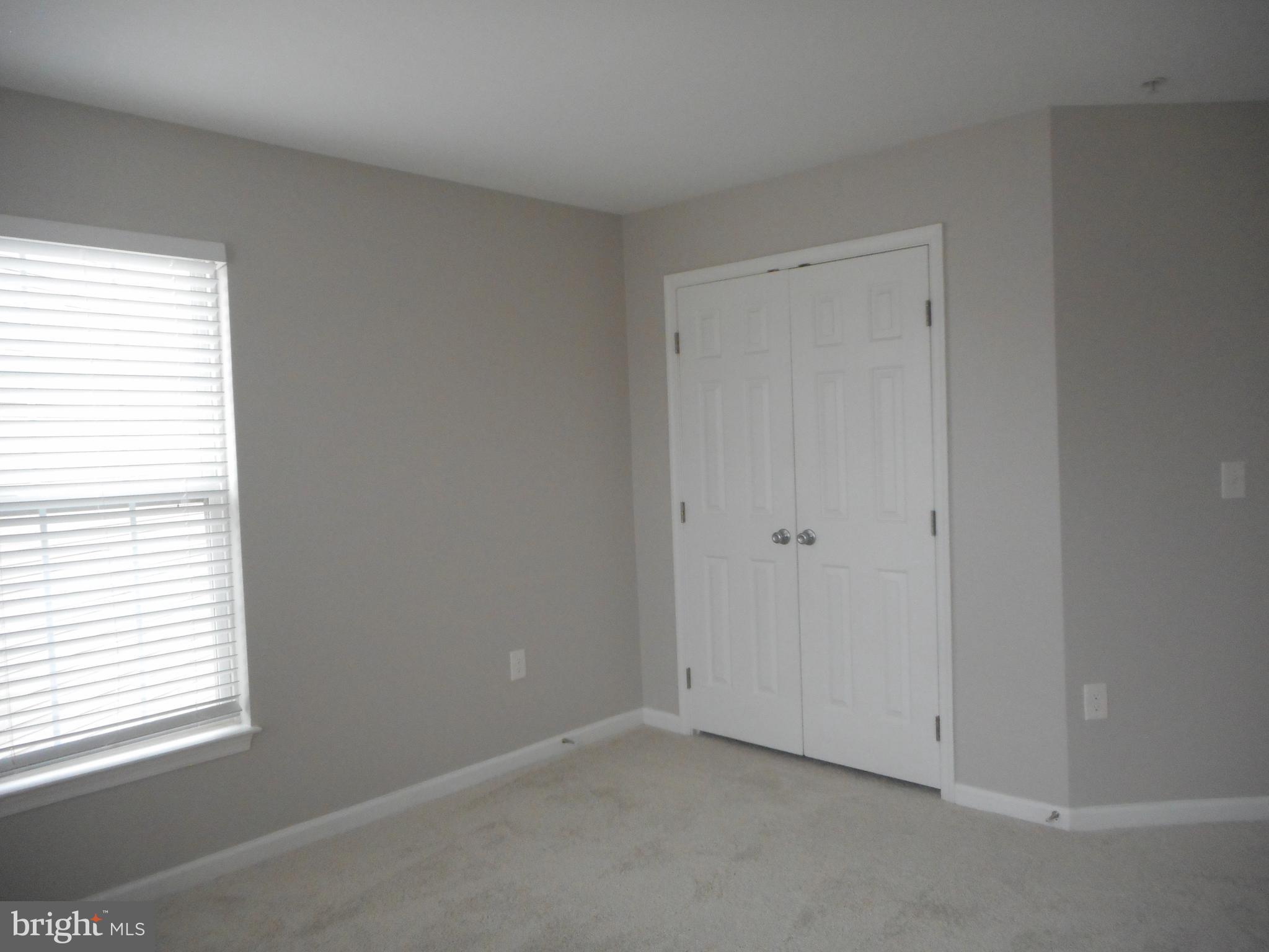 HAMPTON SUB-PLAT 1> - Residential