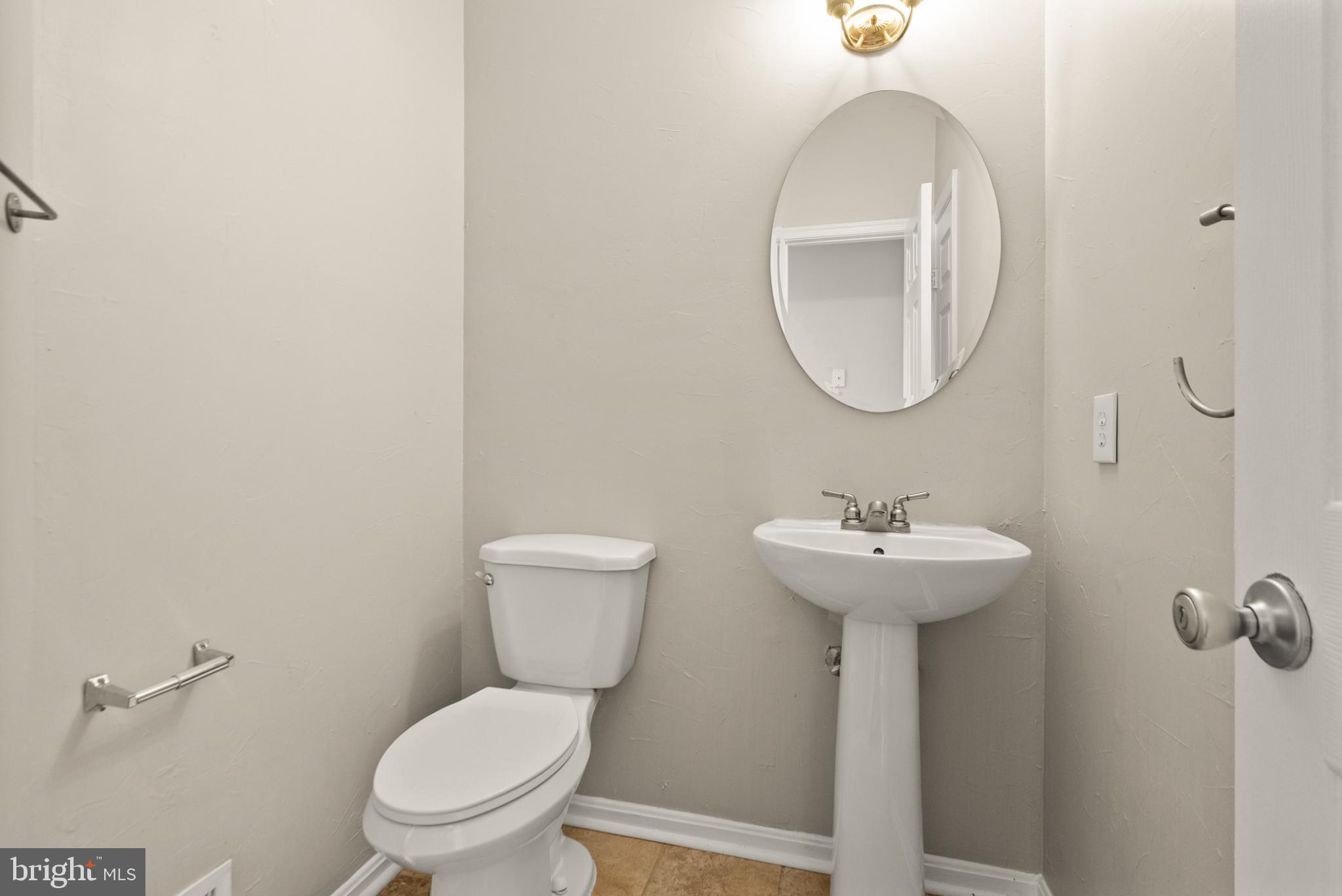 RIVER OAKS - Residential