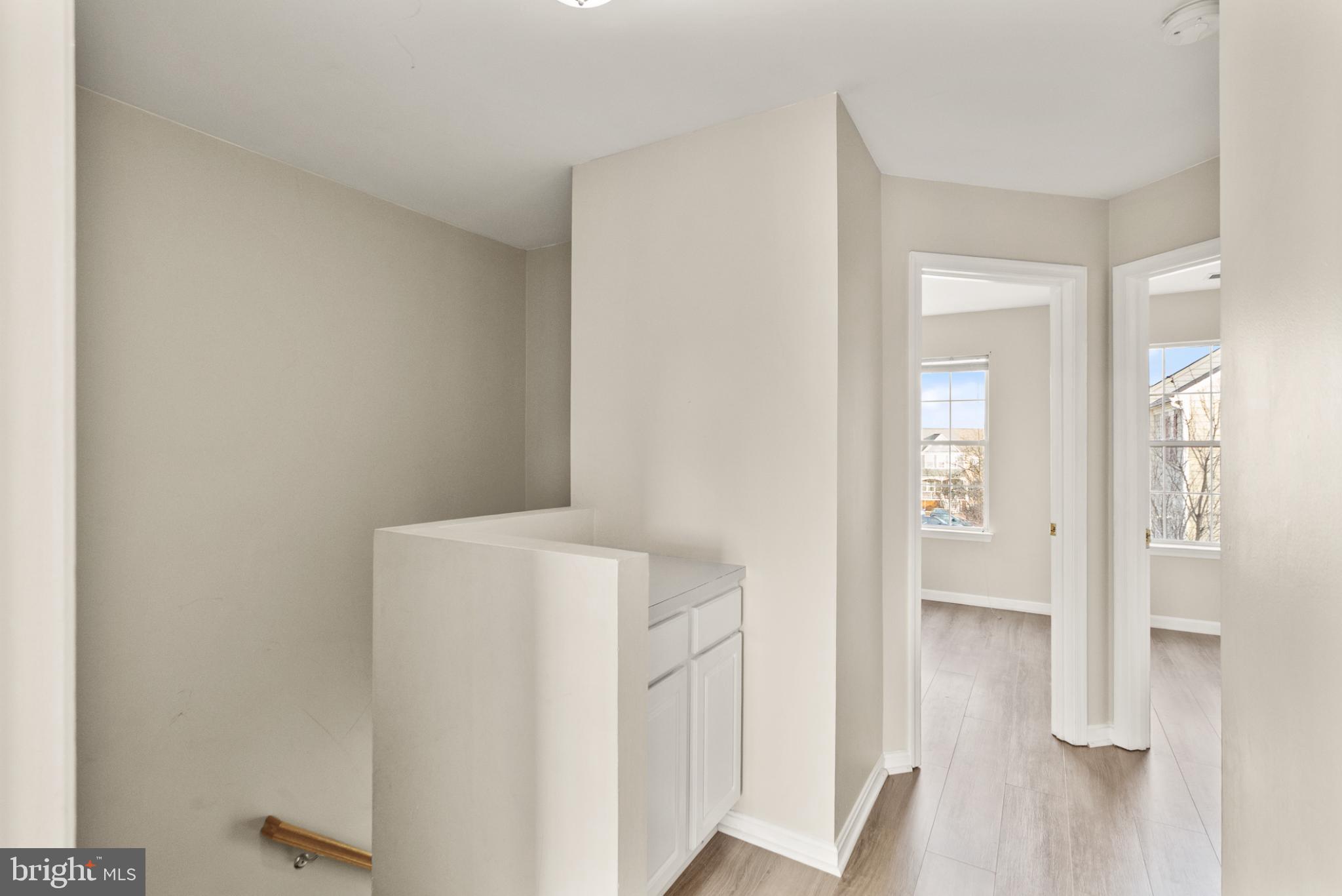 RIVER OAKS - Residential