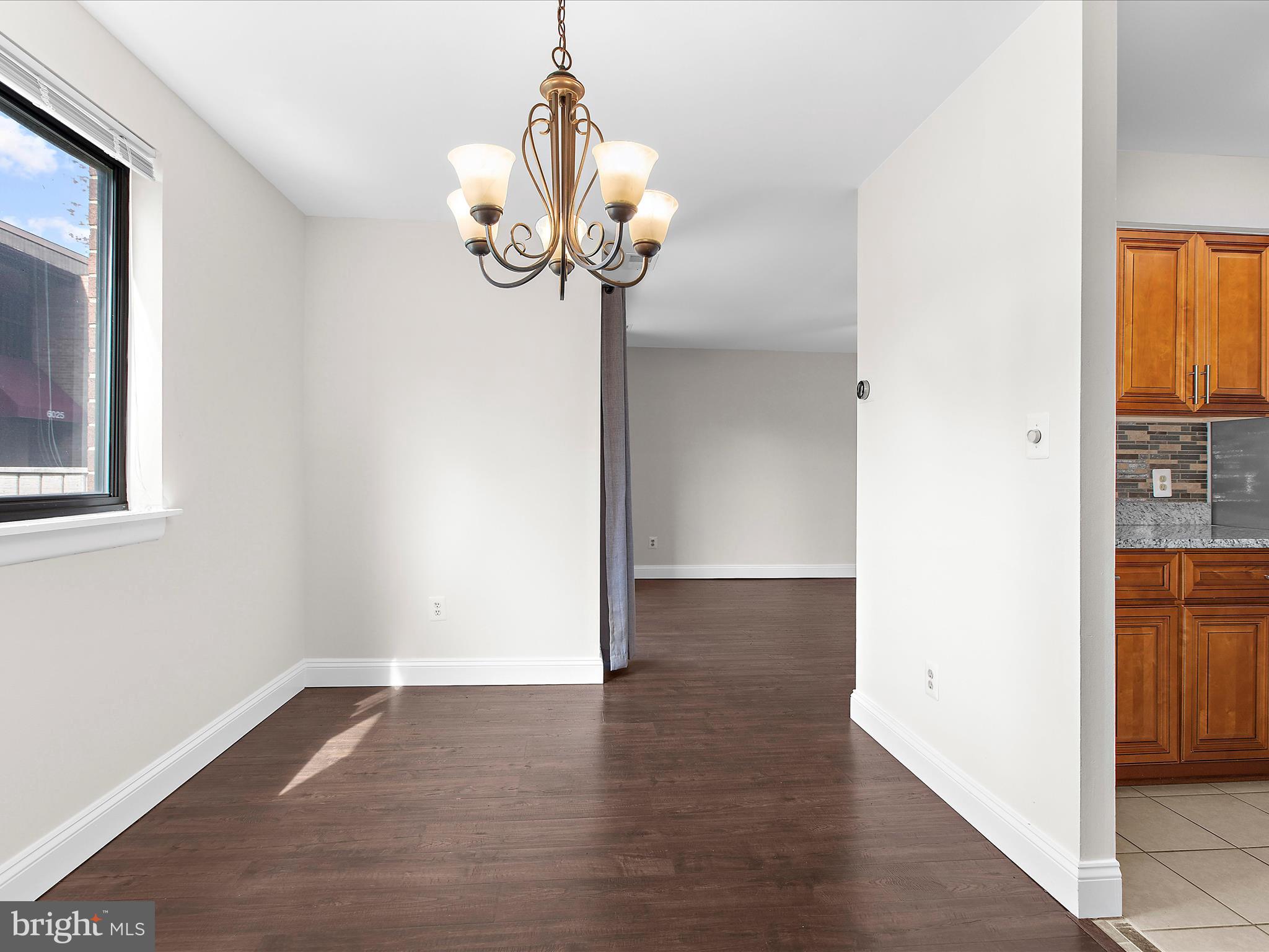 VILLAGE OF LONG REACH - Residential