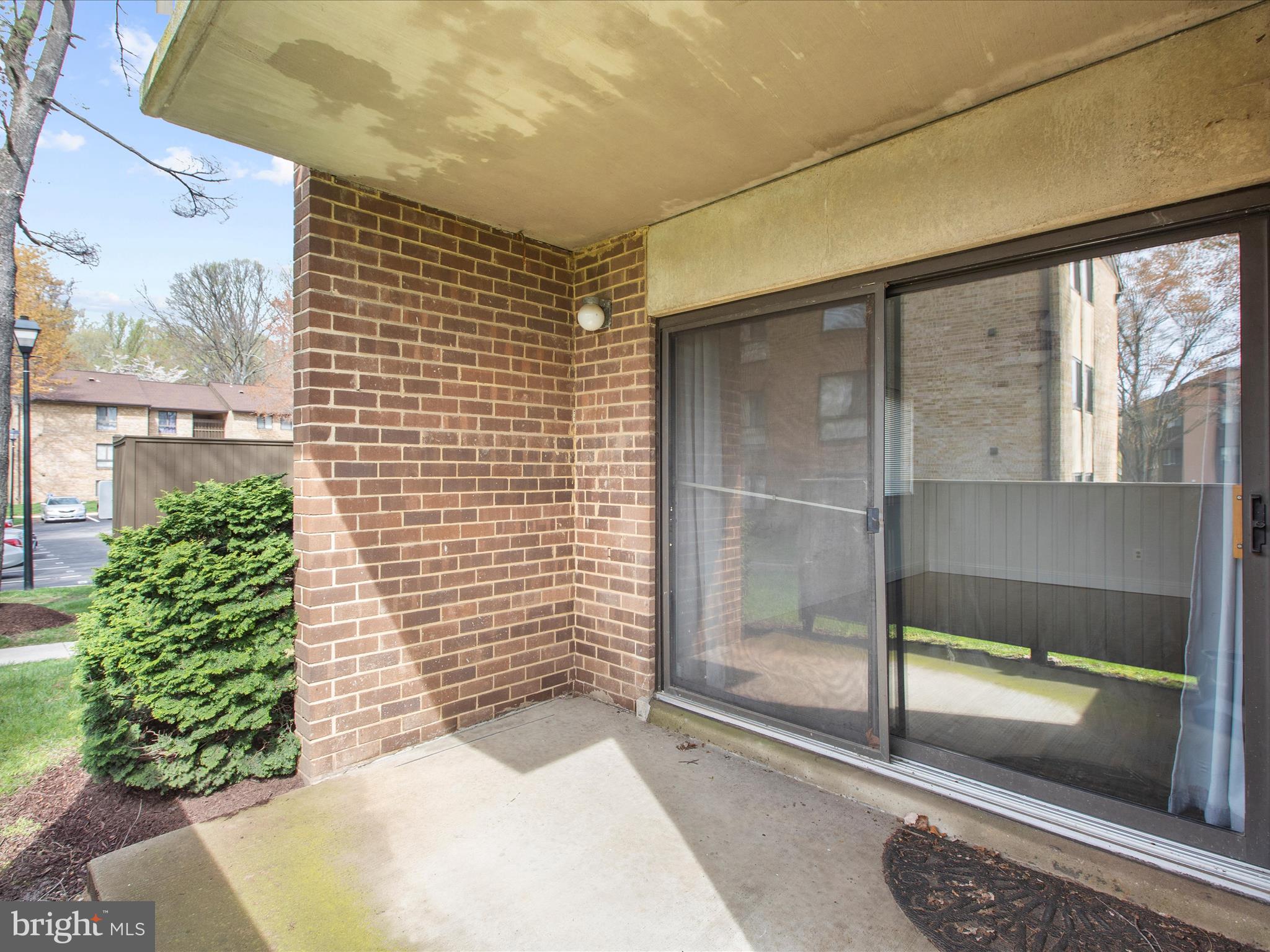 VILLAGE OF LONG REACH - Residential