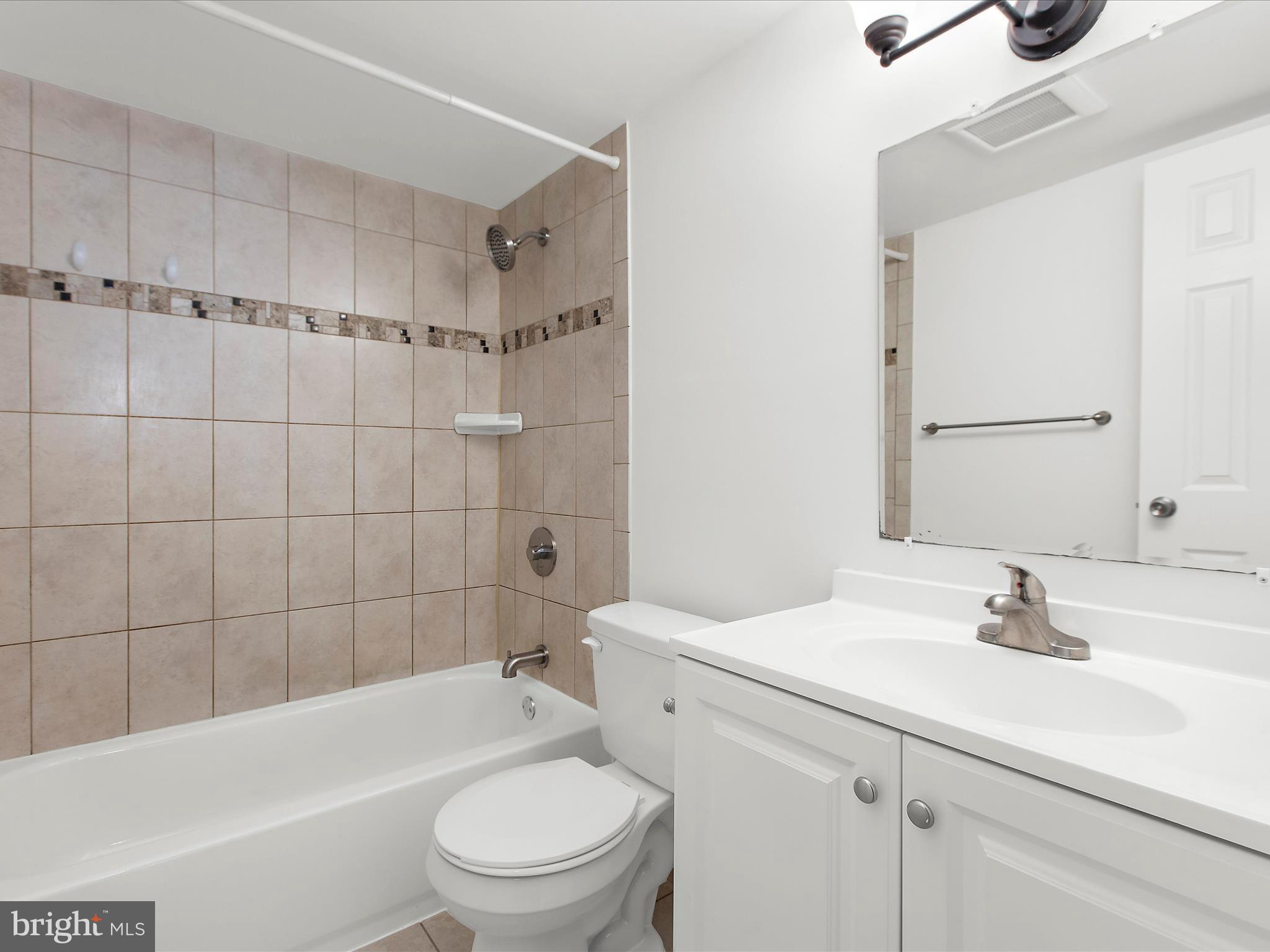 VILLAGE OF LONG REACH - Residential